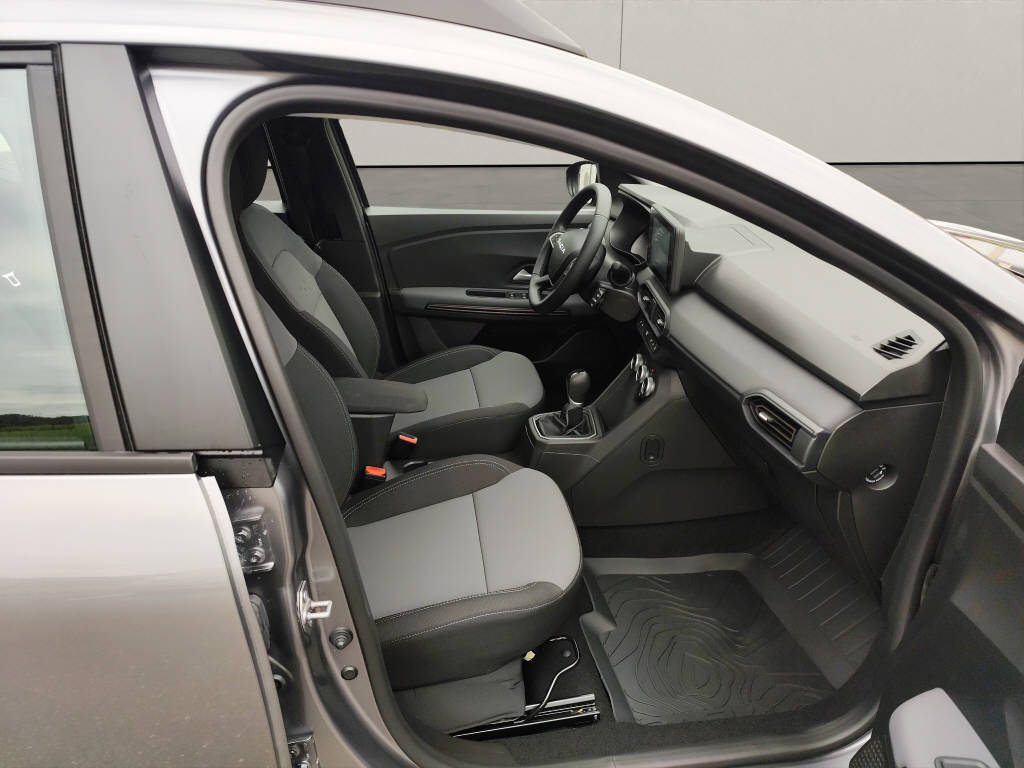 DACIA Sandero 1.0 TCe Stepway Extreme-image-8