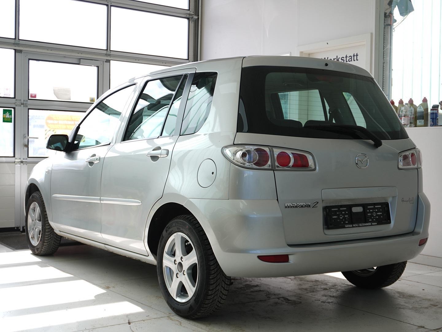 MAZDA 2 1.4i 16V Exclusive-image-1