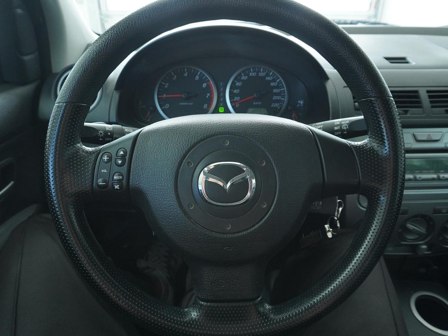 MAZDA 2 1.4i 16V Exclusive-image-6