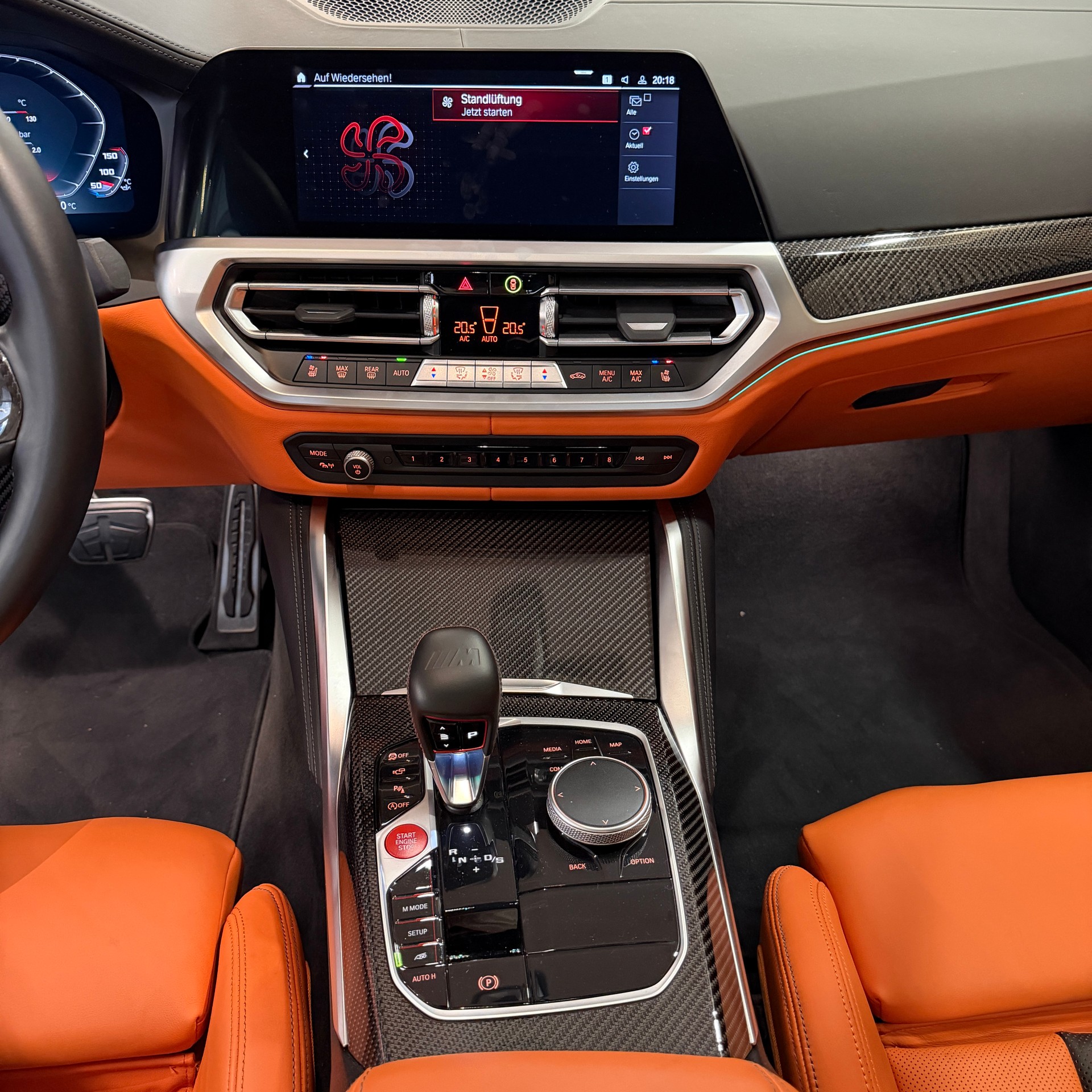 BMW M4 Coupé Competition M xDrive-image-12