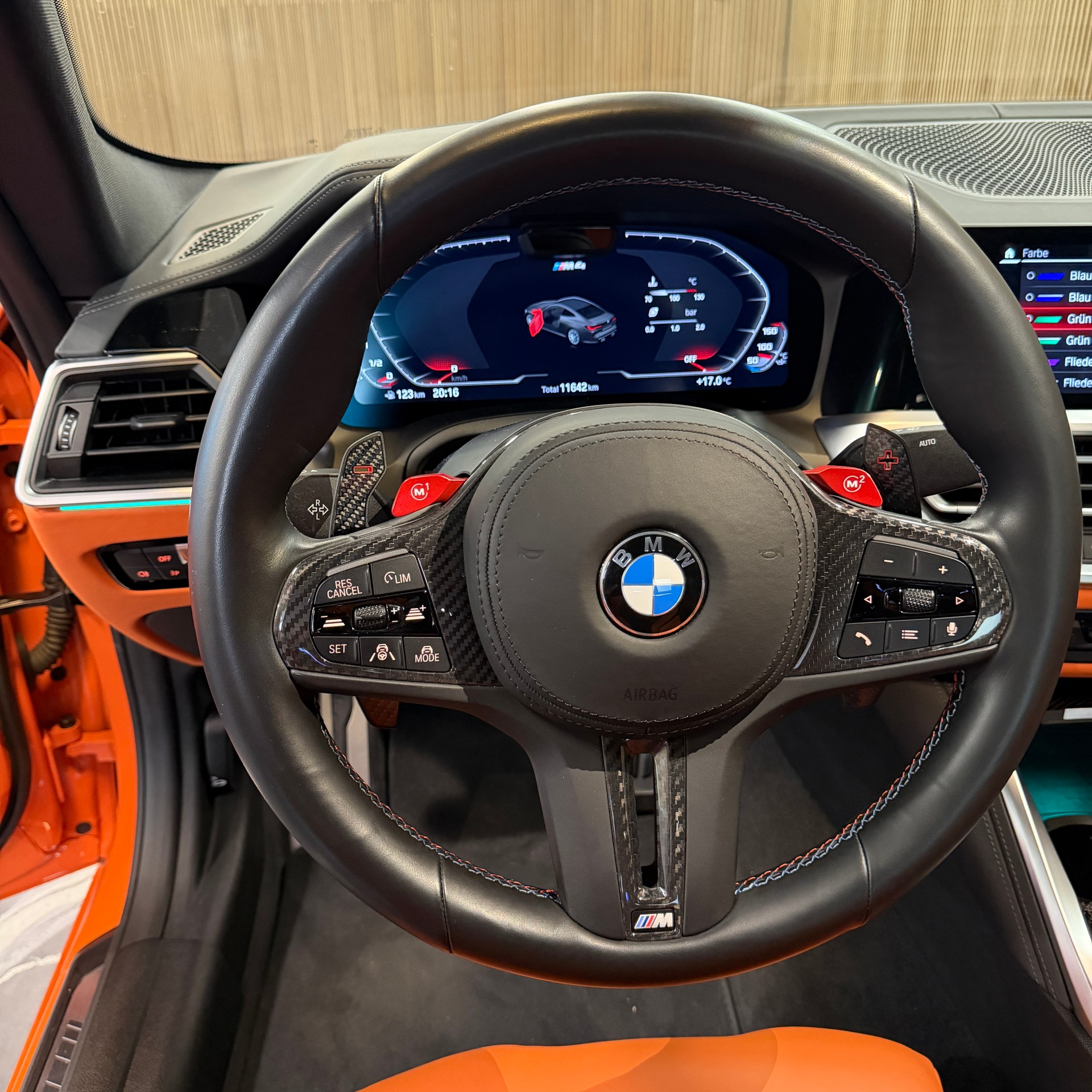 BMW M4 Coupé Competition M xDrive-image-14