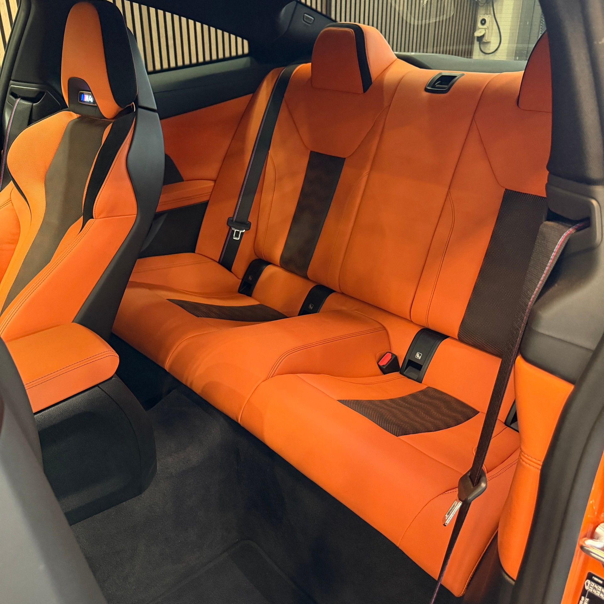 BMW M4 Coupé Competition M xDrive-image-15
