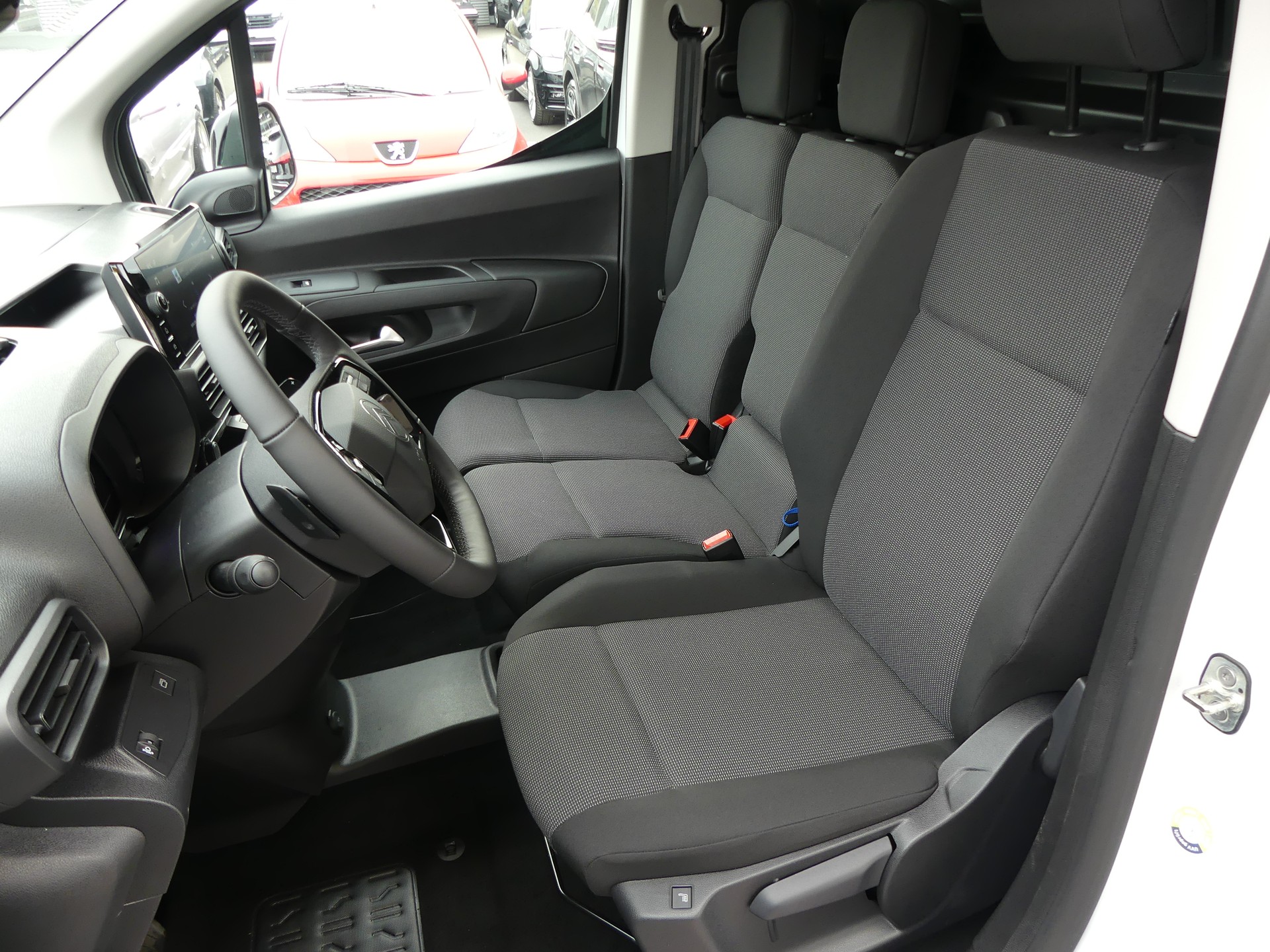 CITROEN e-Berlingo Van M-image-9