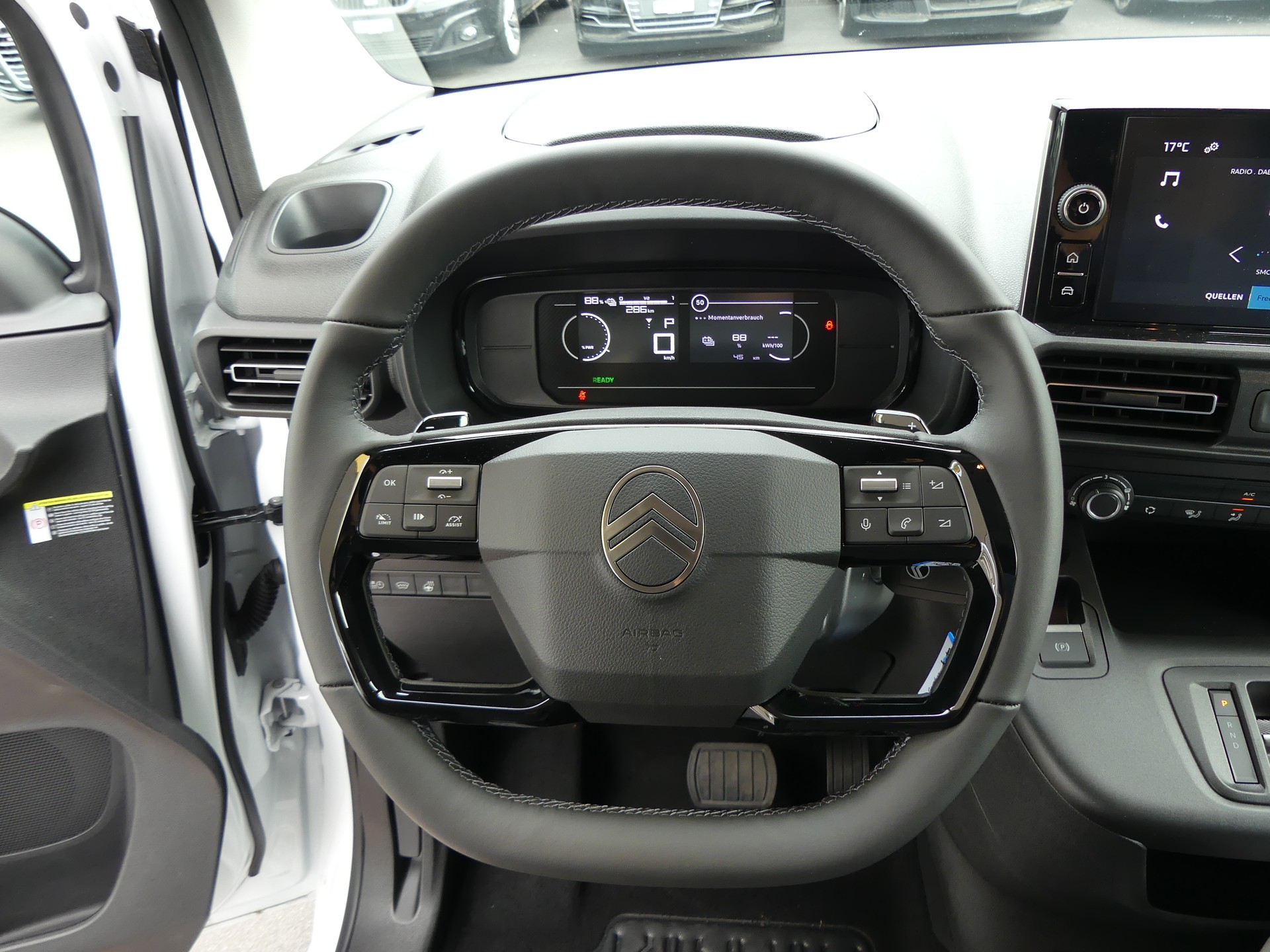 CITROEN e-Berlingo Van M-image-14