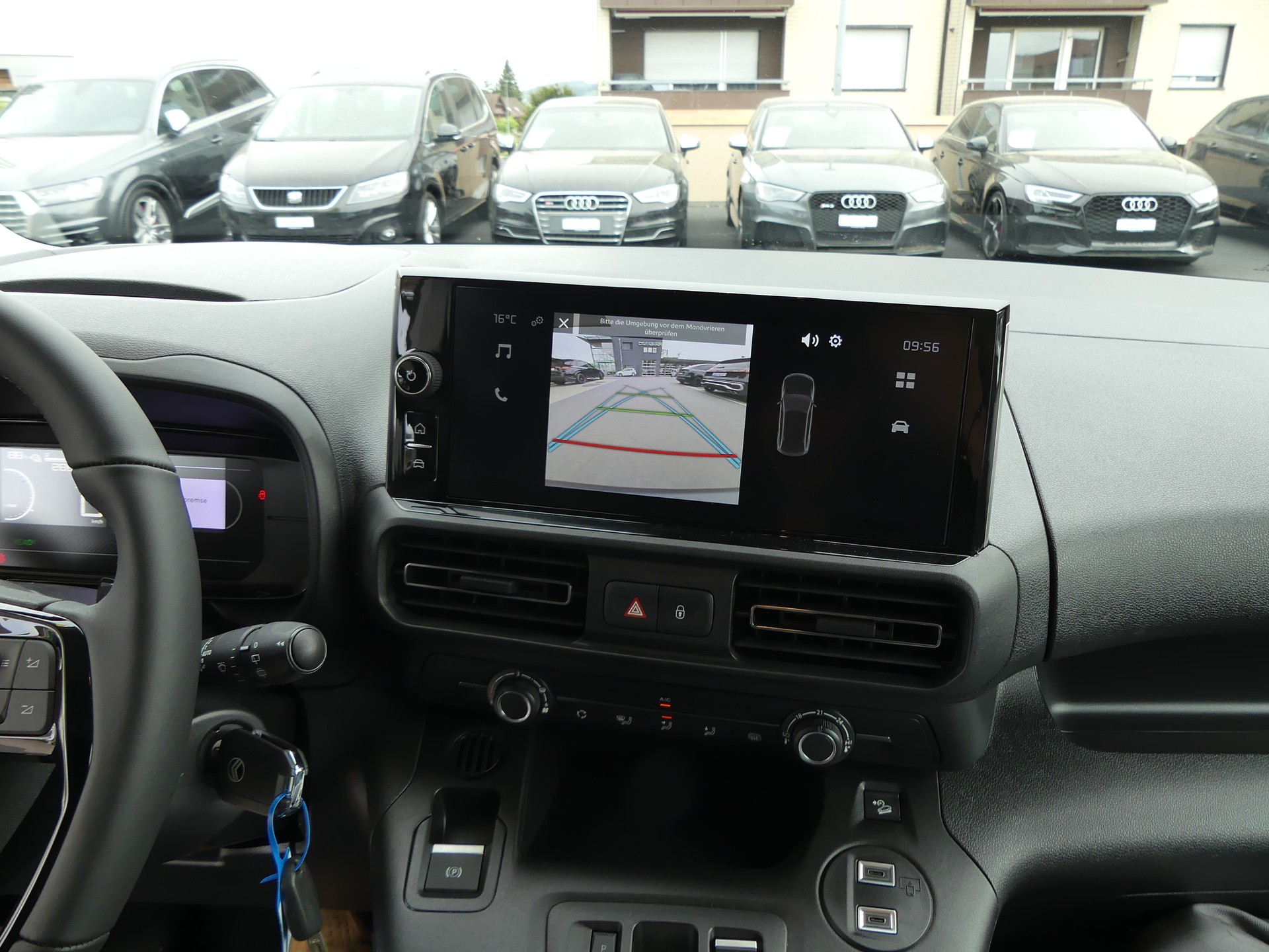 CITROEN e-Berlingo Van M-image-13