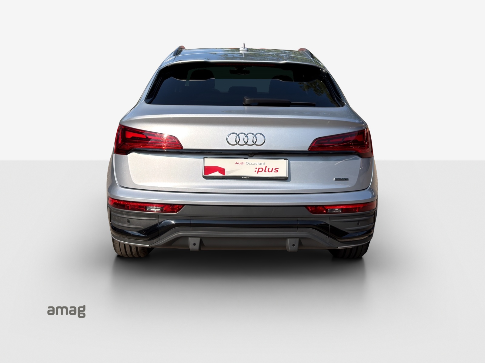 AUDI Q5 Sportback 40 TDI Blackedition quattro S-tronic-image-3