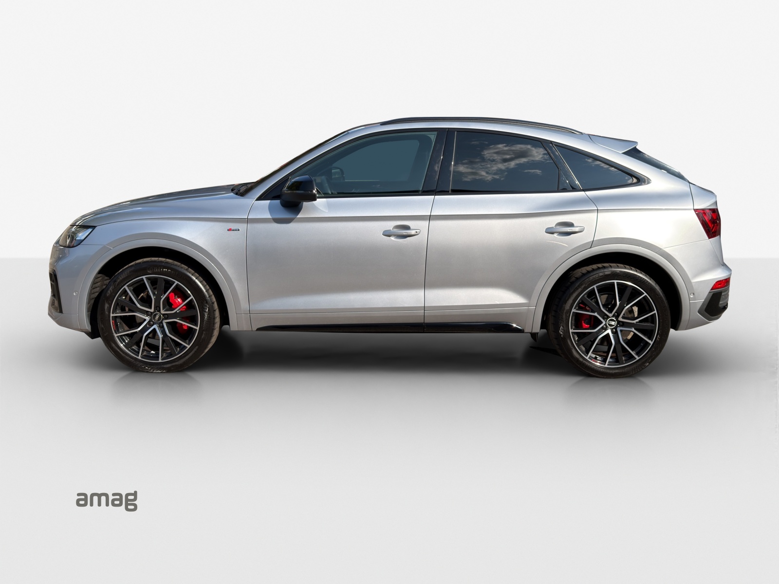 AUDI Q5 Sportback 40 TDI Blackedition quattro S-tronic-image-1