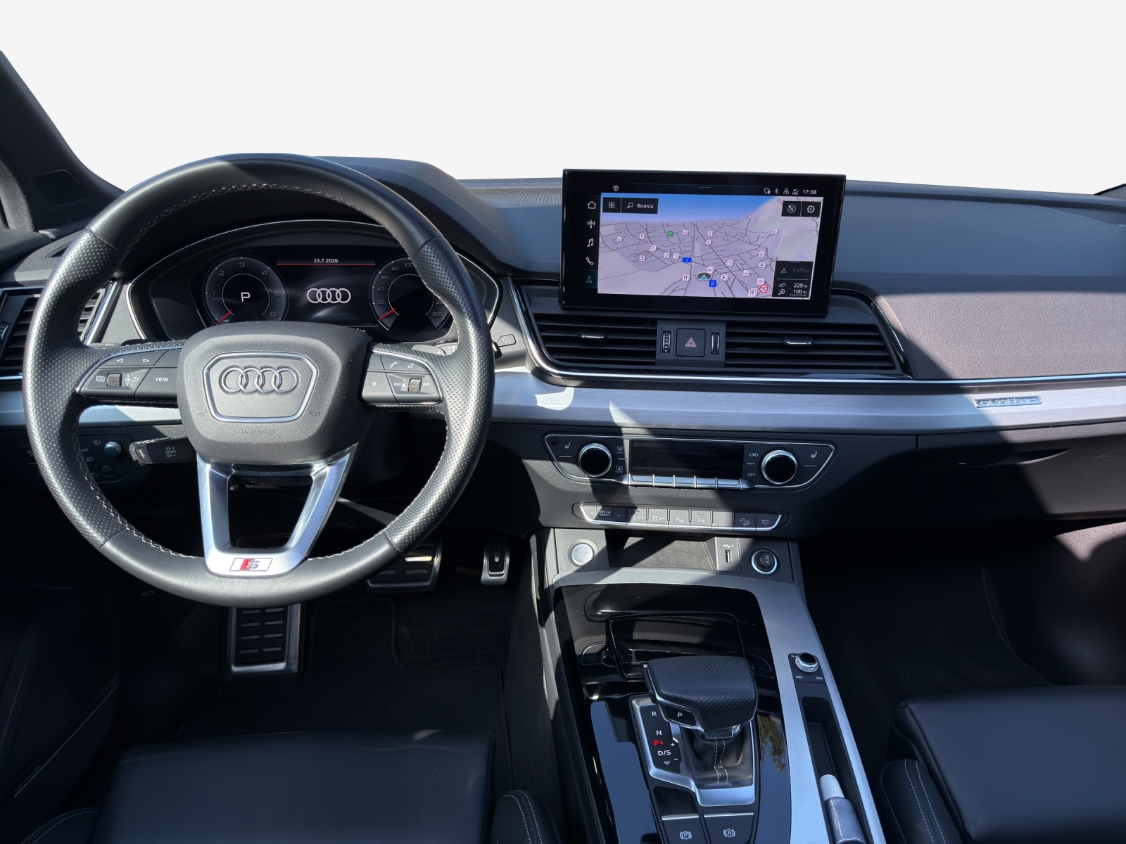 AUDI Q5 Sportback 40 TDI Blackedition quattro S-tronic-image-8