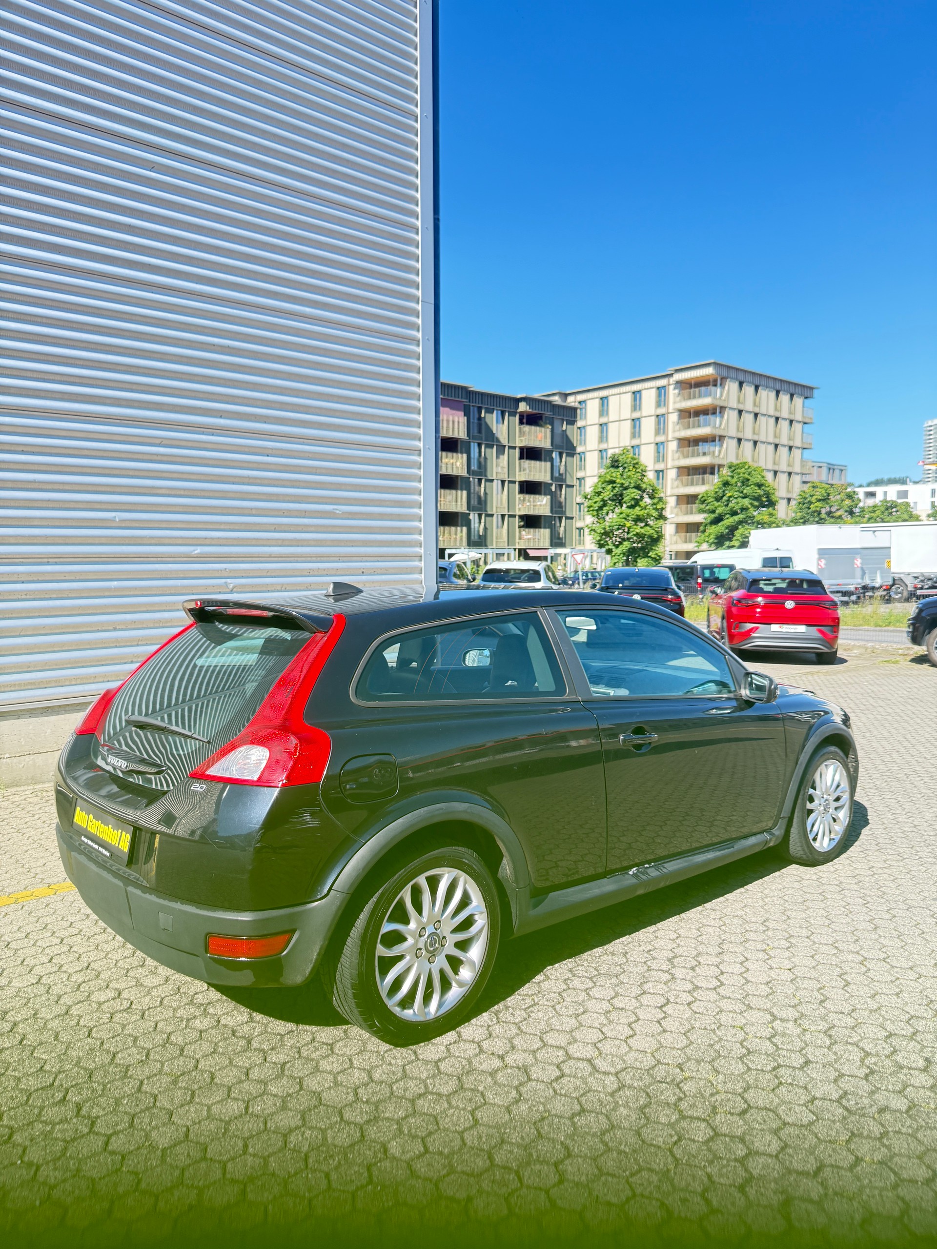 VOLVO C30 2.0 Summum-image-2
