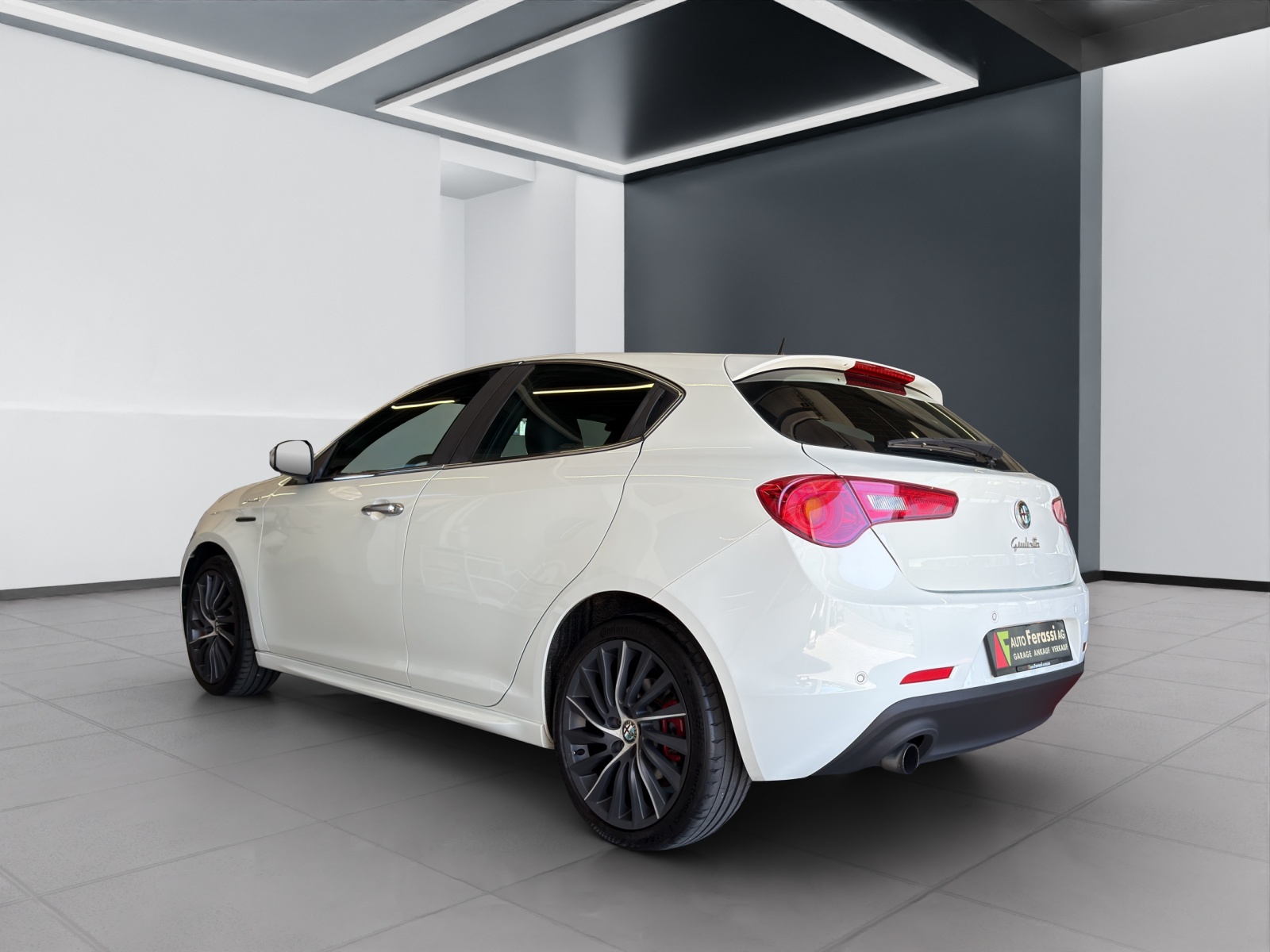 ALFA ROMEO Giulietta 1.4 MultiAir Distinctive-showroom-element-3