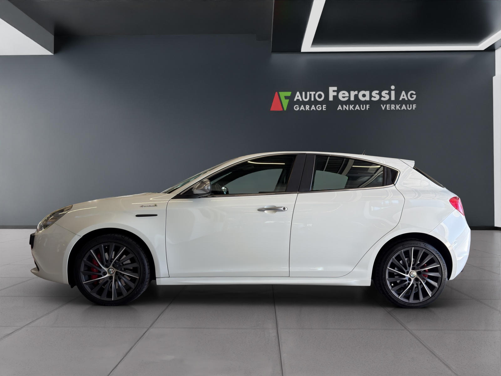 ALFA ROMEO Giulietta 1.4 MultiAir Distinctive-showroom-element-1