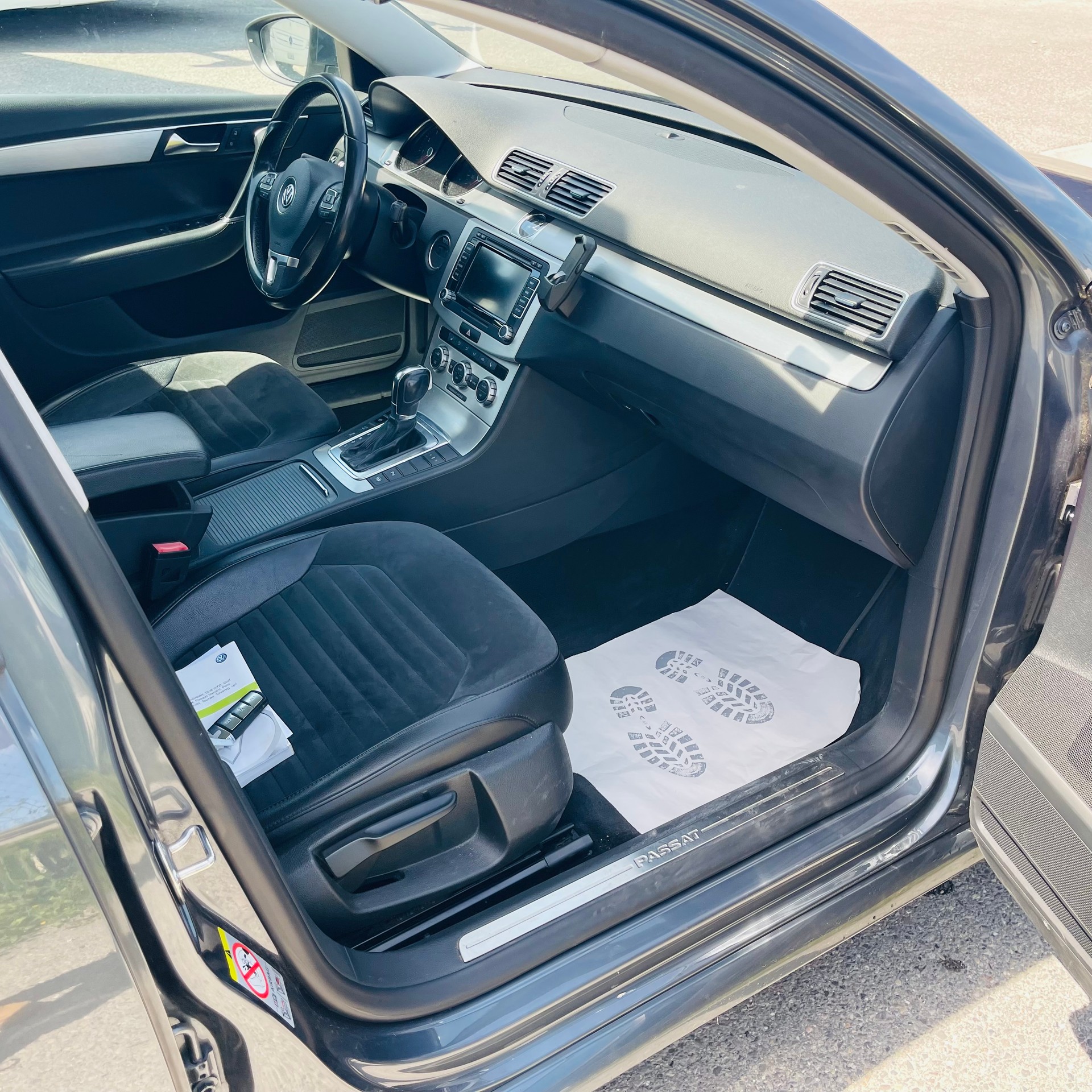 VW Passat Variant 2.0 TSI Highline DSG-image-9