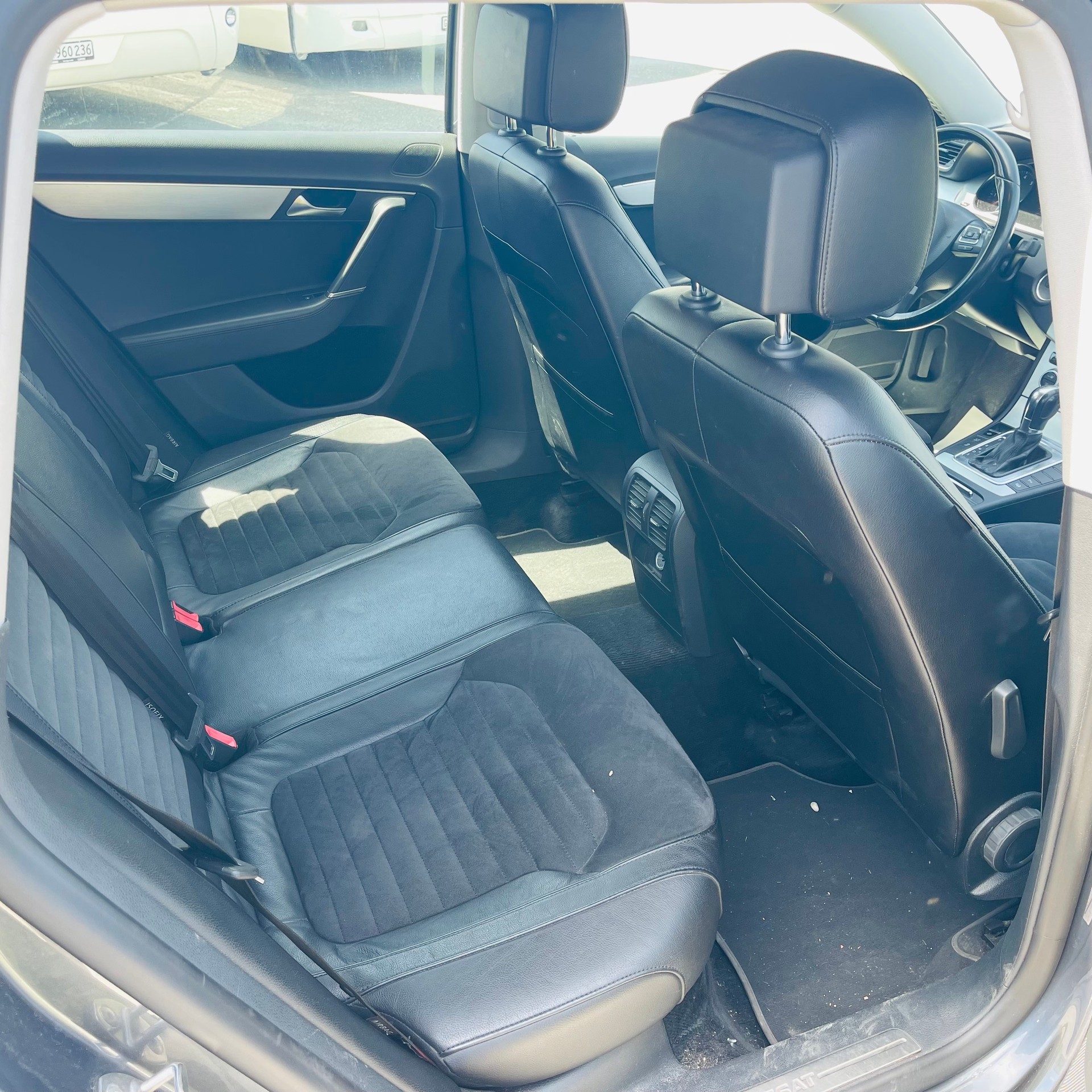 VW Passat Variant 2.0 TSI Highline DSG-image-10