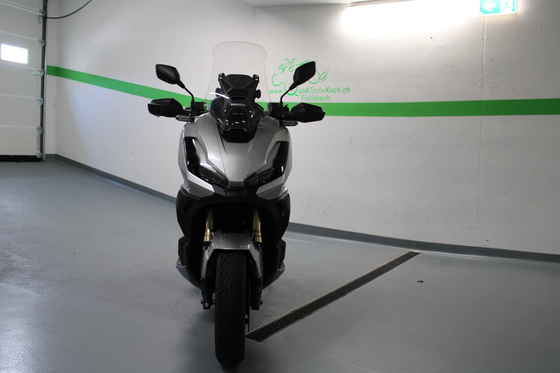 HONDA ADV 350-image-5
