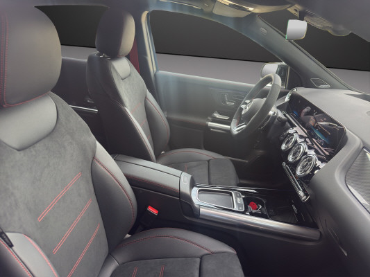 MERCEDES-BENZ GLA AMG 45 S 4M+8G-DCT-image-8