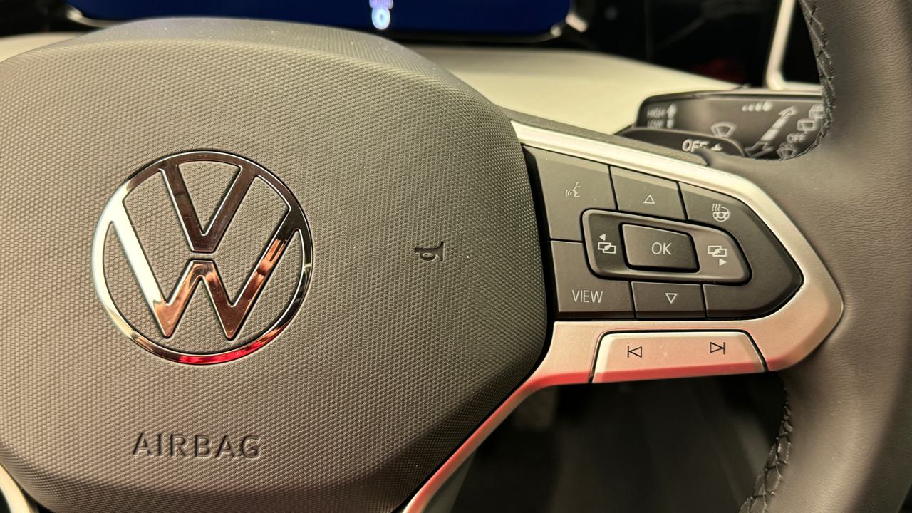 VW Golf VIII 1.5 TSI PHEV Limited-image-9