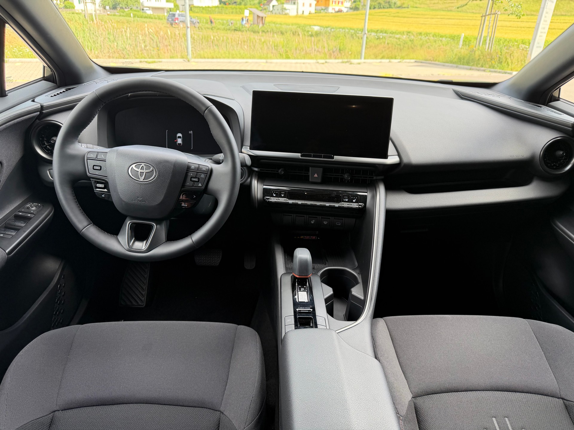 TOYOTA C-HR-image-6