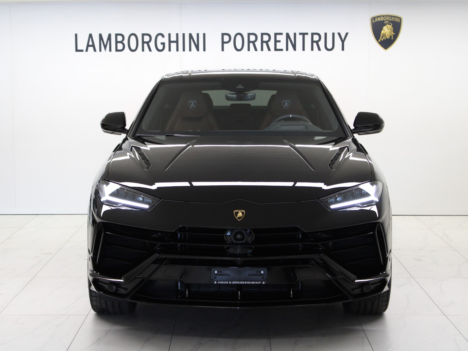 LAMBORGHINI Urus S-image-3