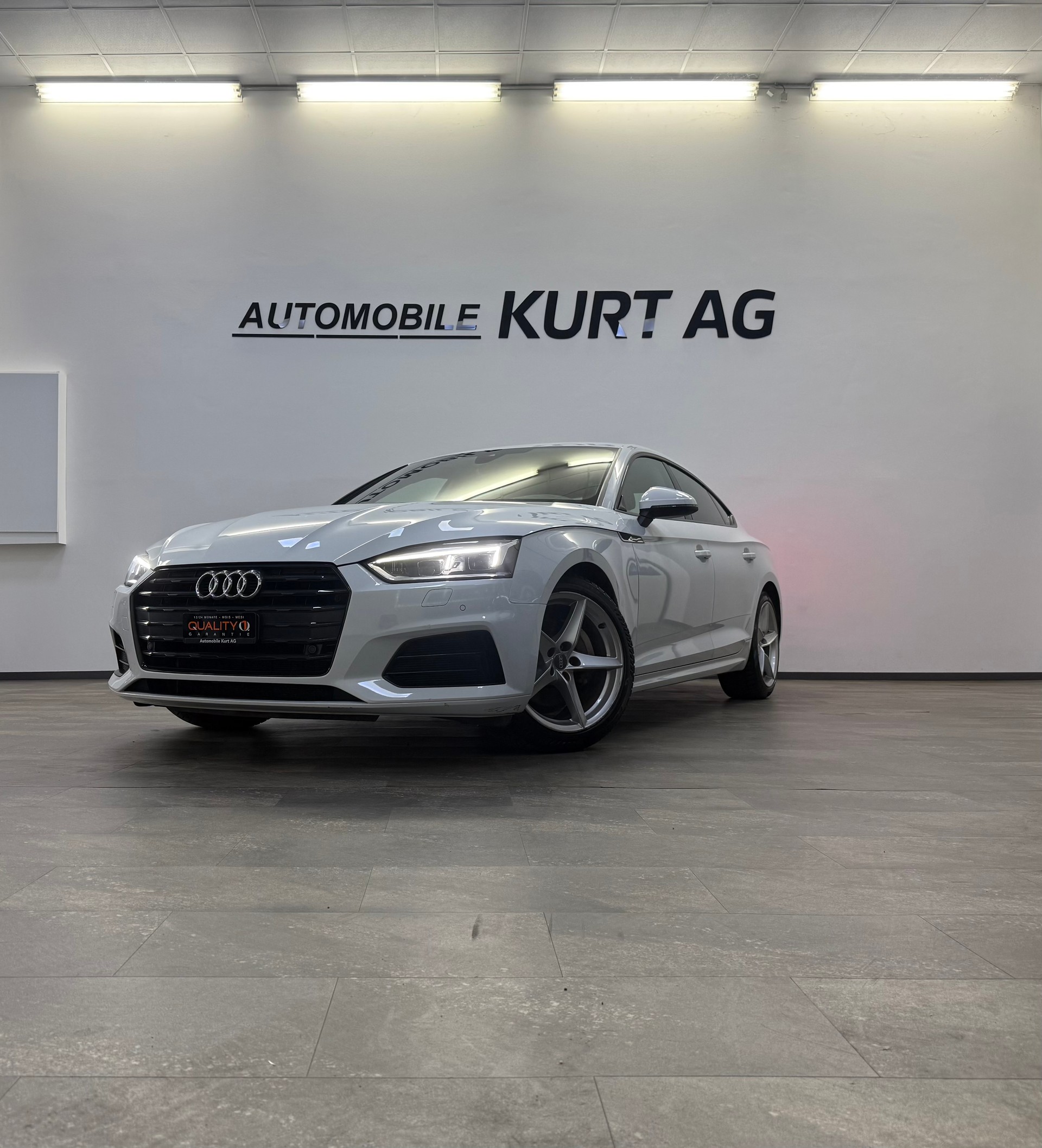 AUDI A5 Sportback 2.0 TDI Design S-tronic-image-1