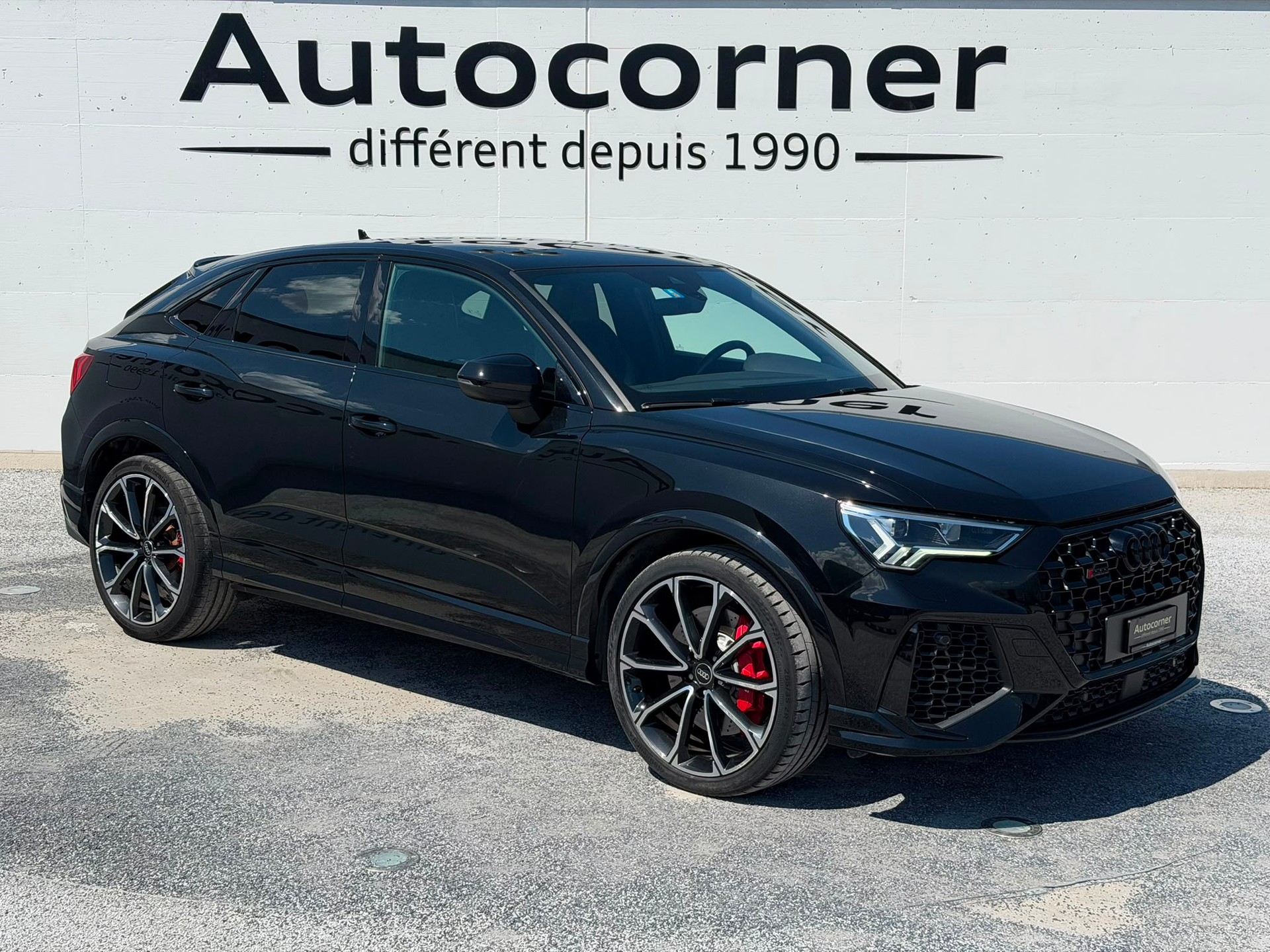 AUDI RS Q3 Sportback quattro S tronic-image-4