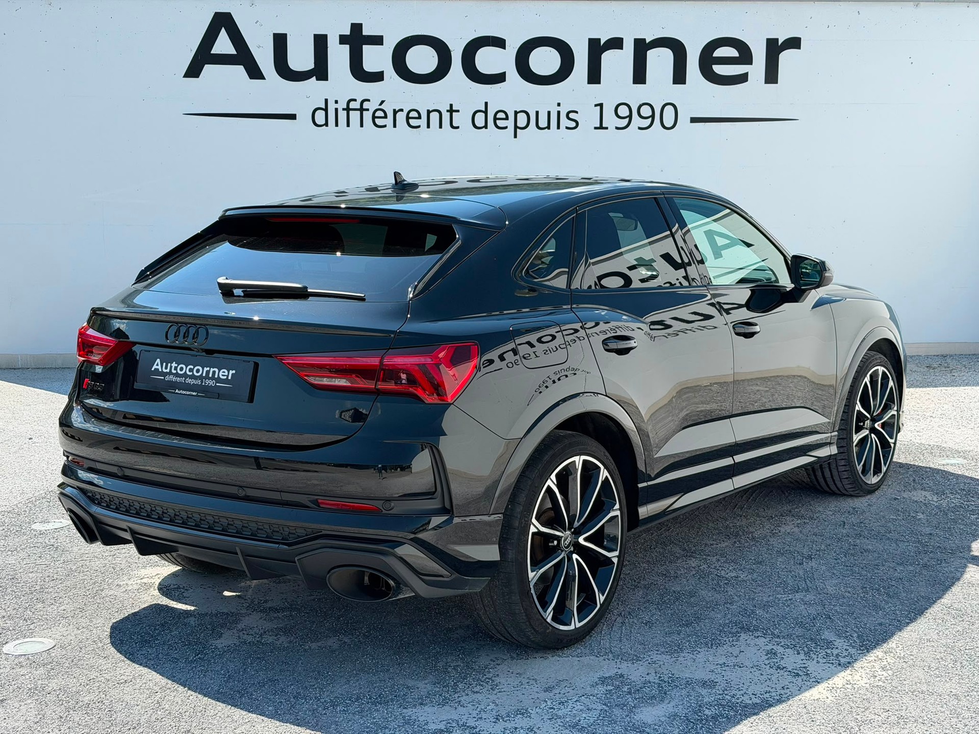 AUDI RS Q3 Sportback quattro S tronic-image-2