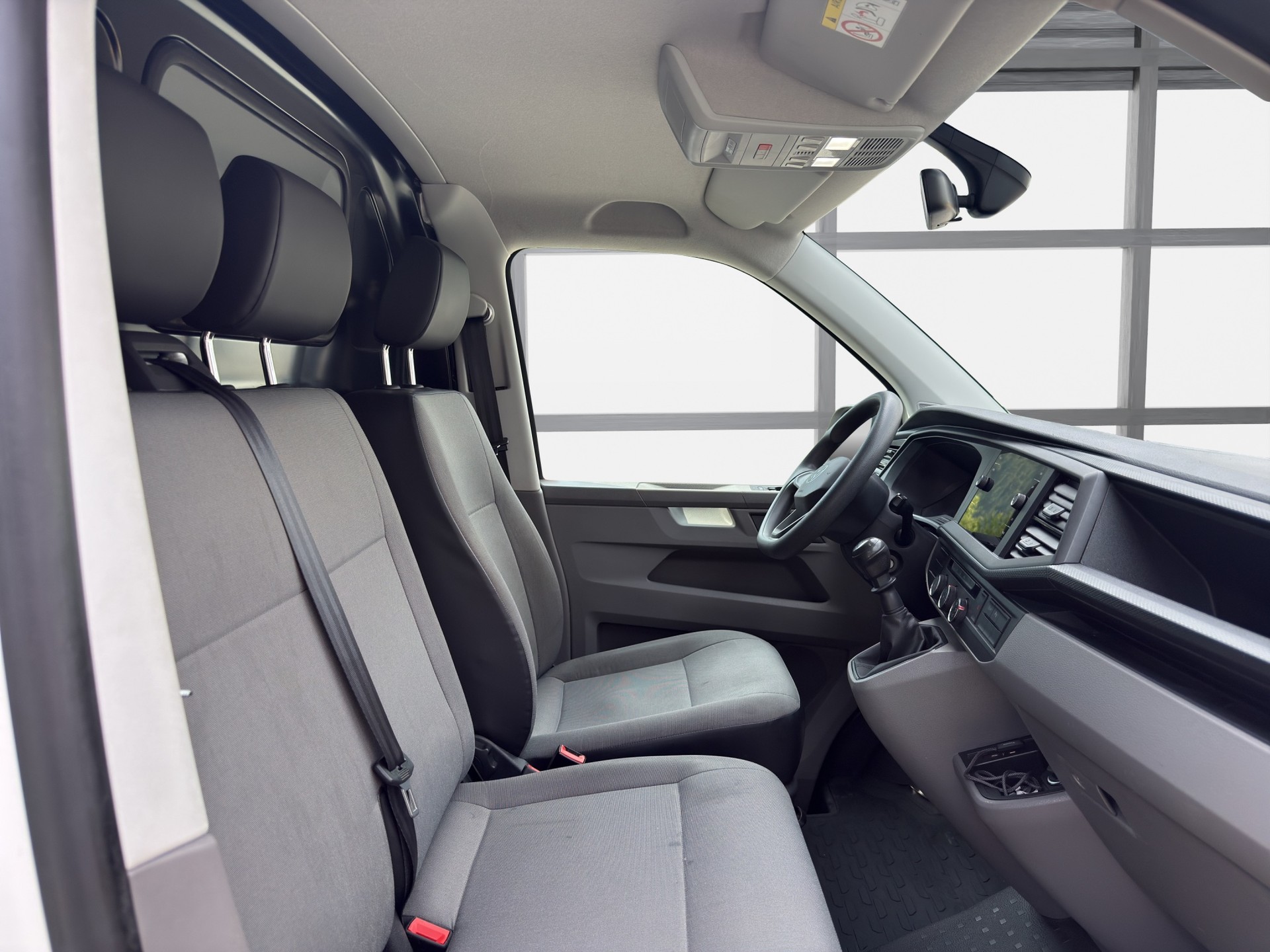 VW T6.1 2.0 TDI 4Motion-image-8