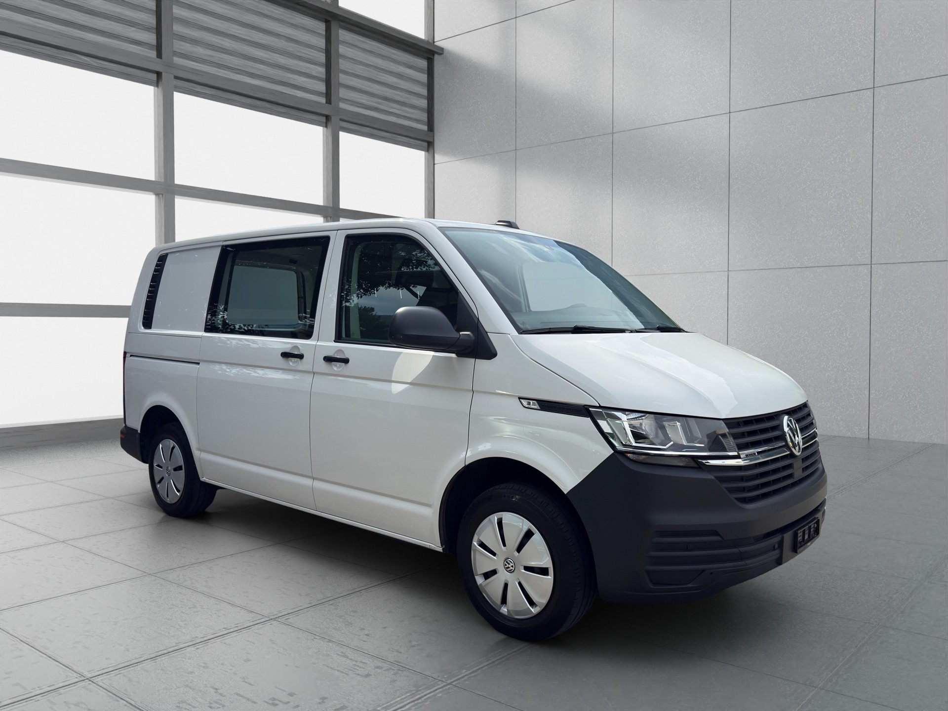 VW T6.1 2.0 TDI 4Motion-image-1