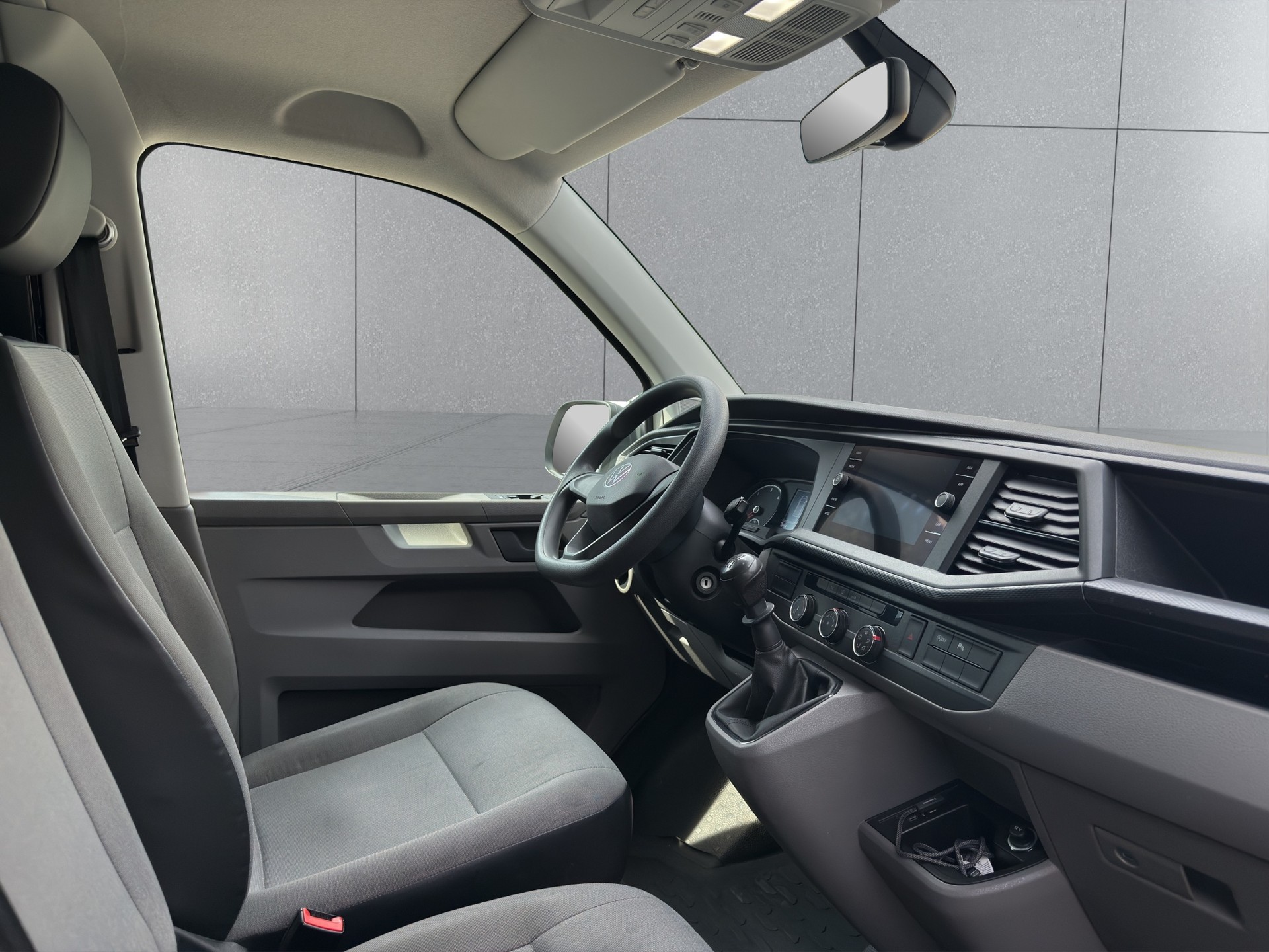 VW T6.1 2.0 TDI 4Motion-image-6