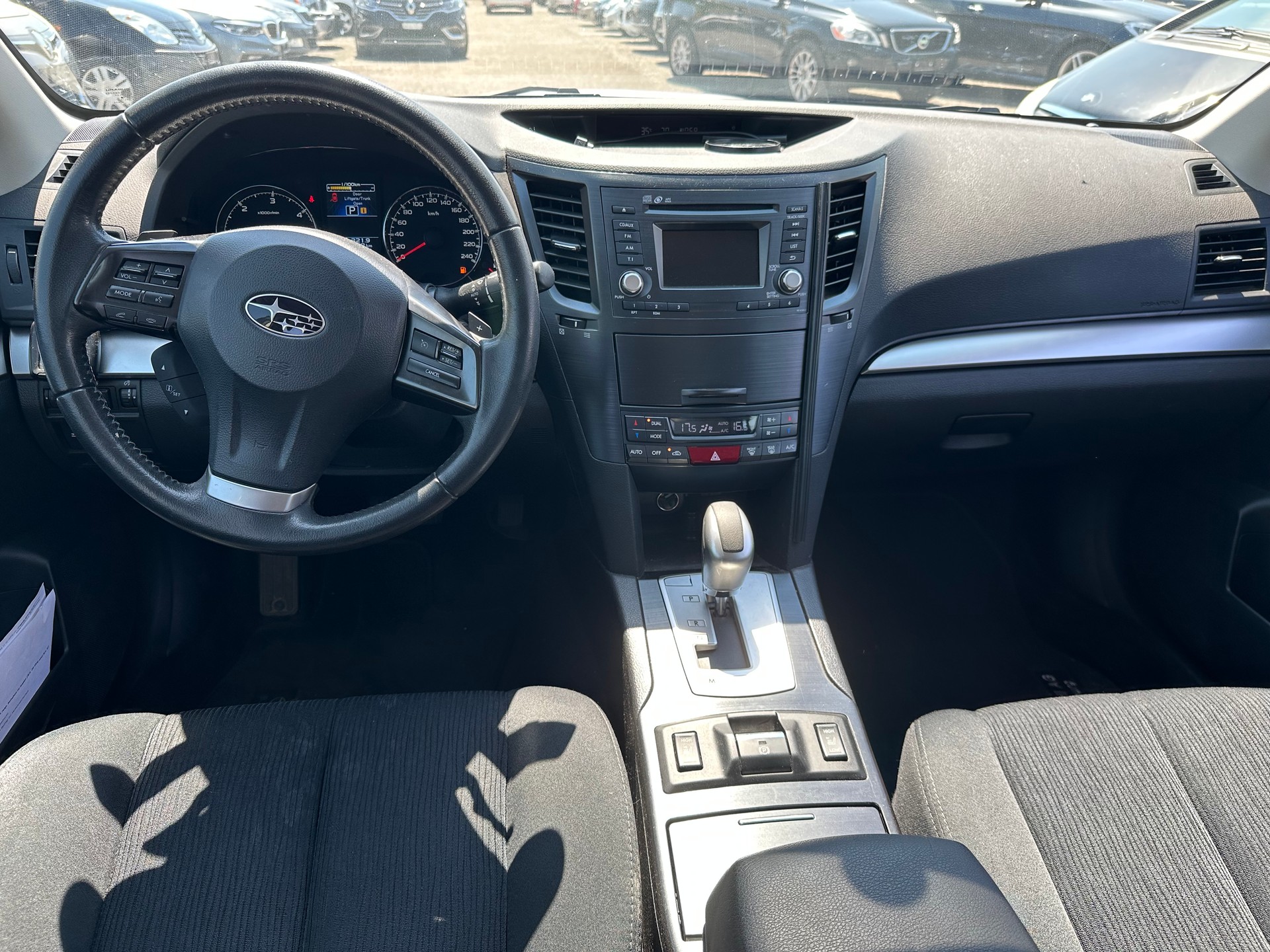 SUBARU Outback 2.0D Swiss AWD Lineartronic-image-10