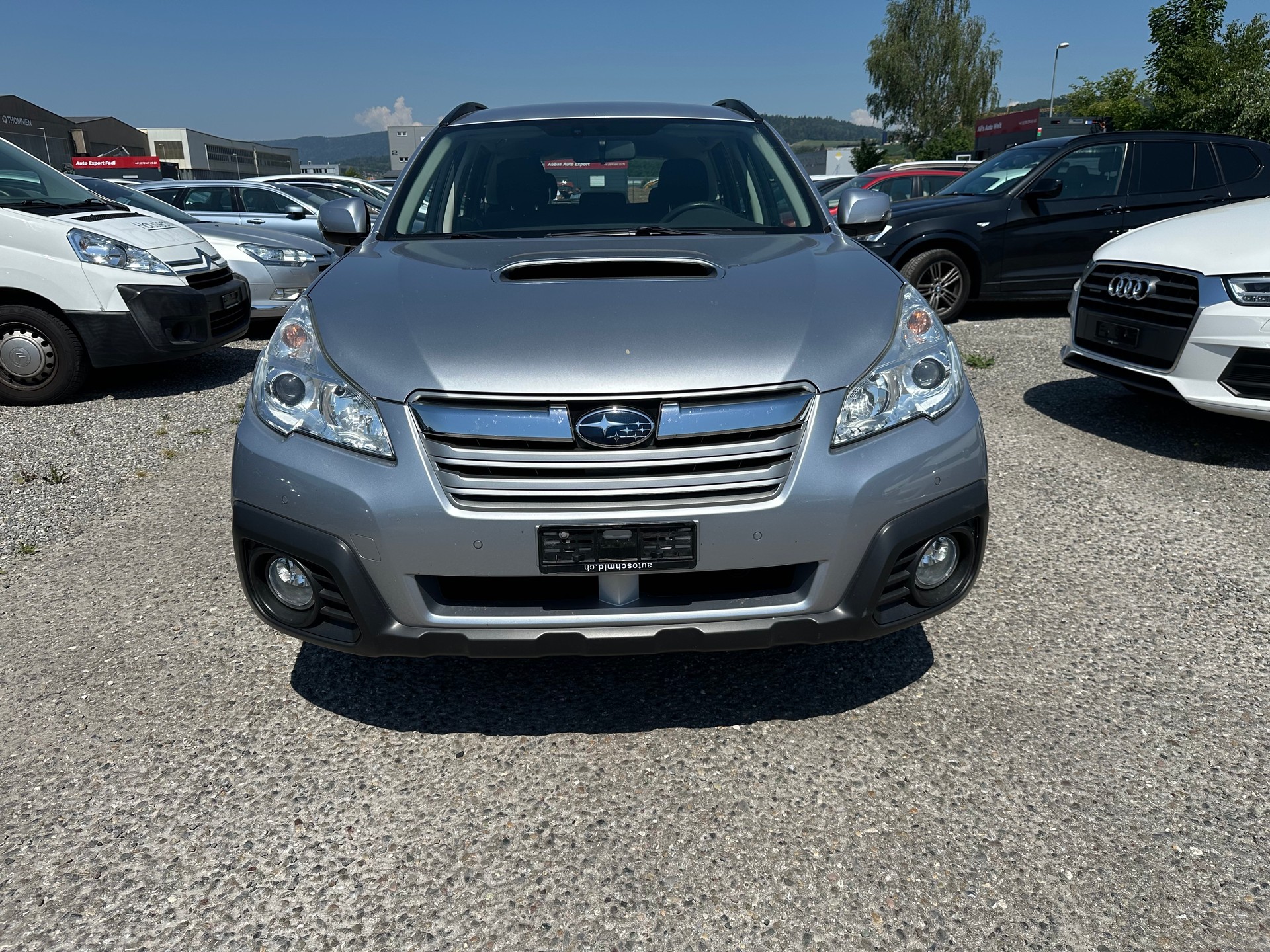 SUBARU Outback 2.0D Swiss AWD Lineartronic-image-0