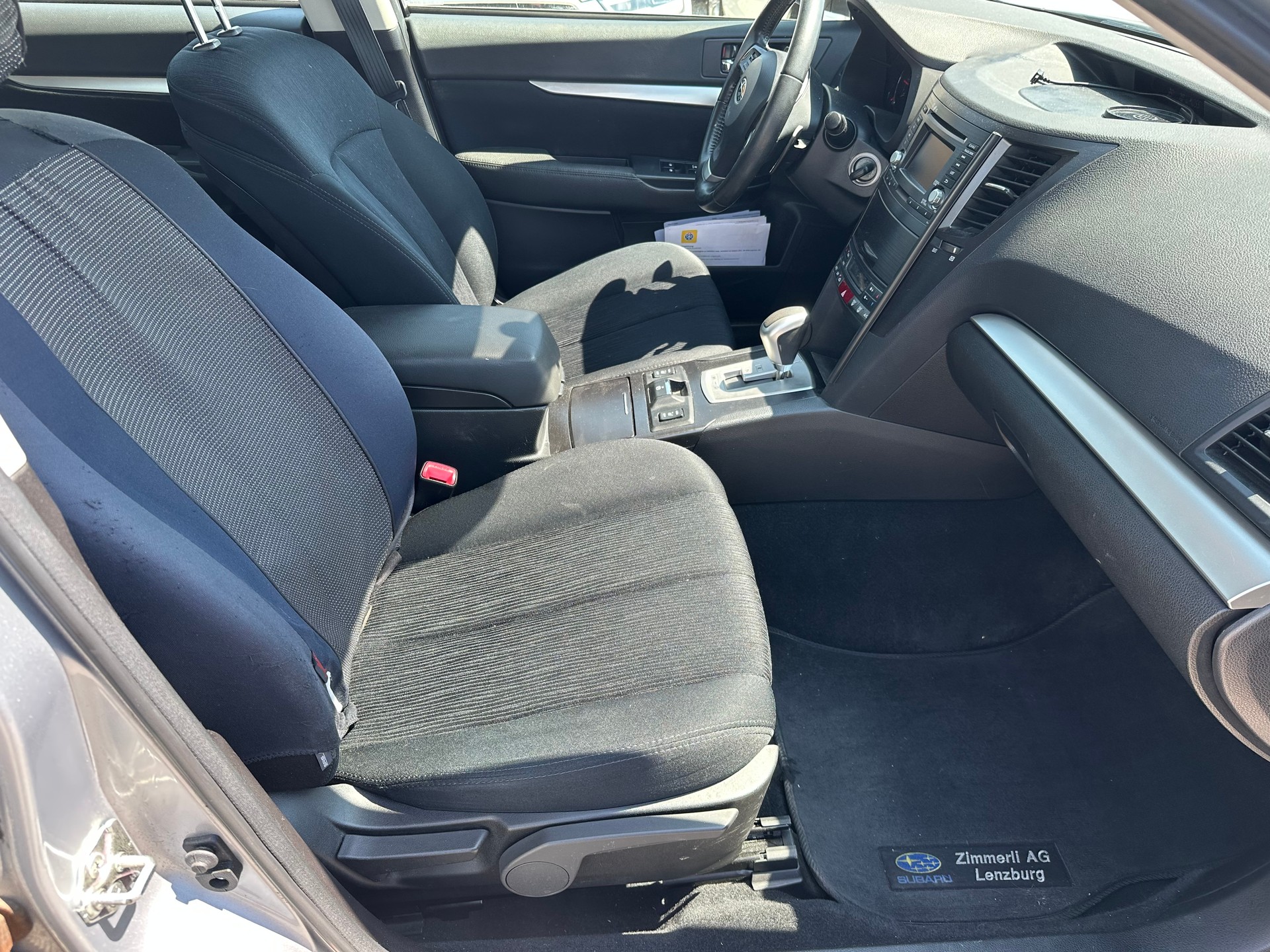 SUBARU Outback 2.0D Swiss AWD Lineartronic-image-7