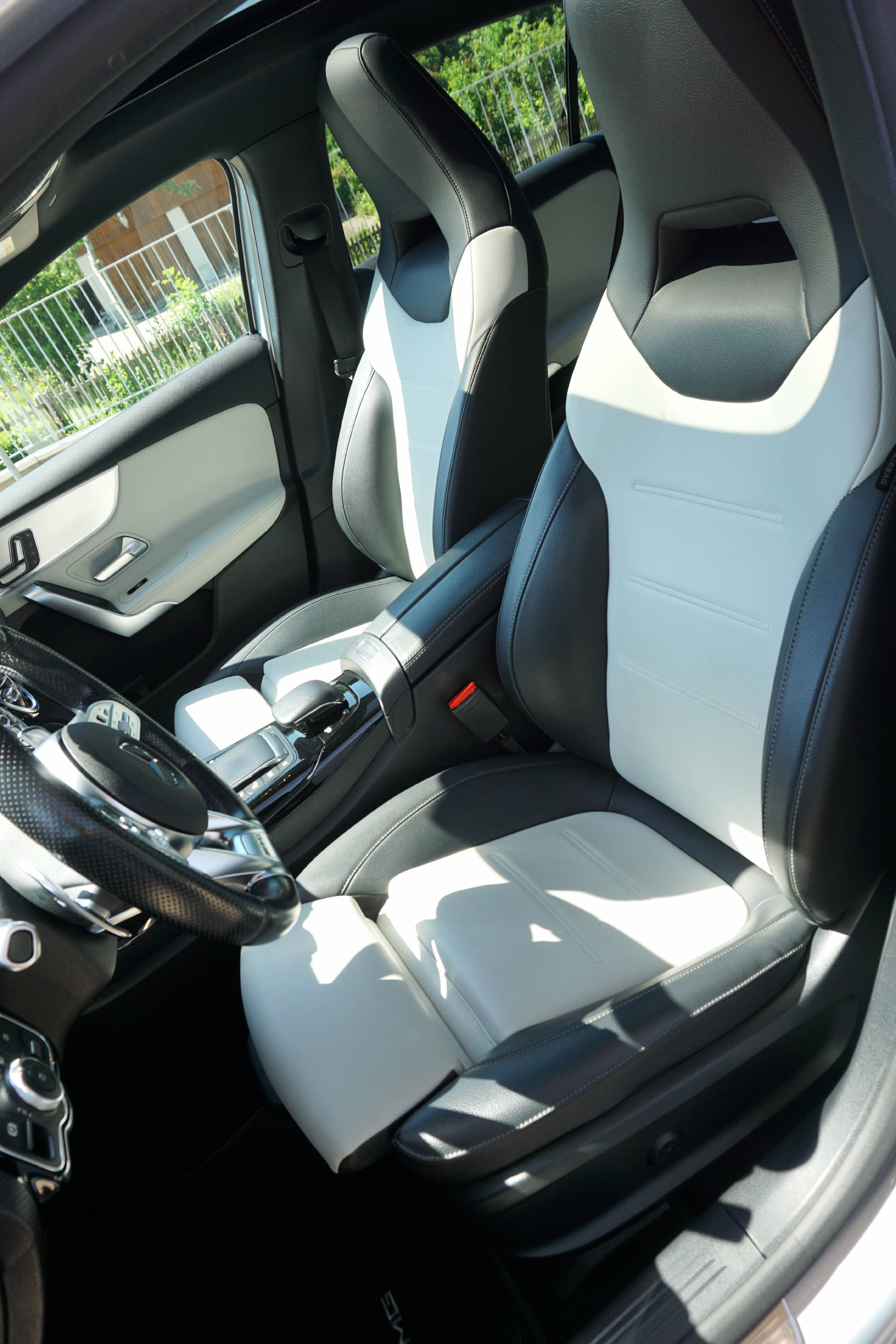 MERCEDES-BENZ A 35 AMG 4matic-image-10