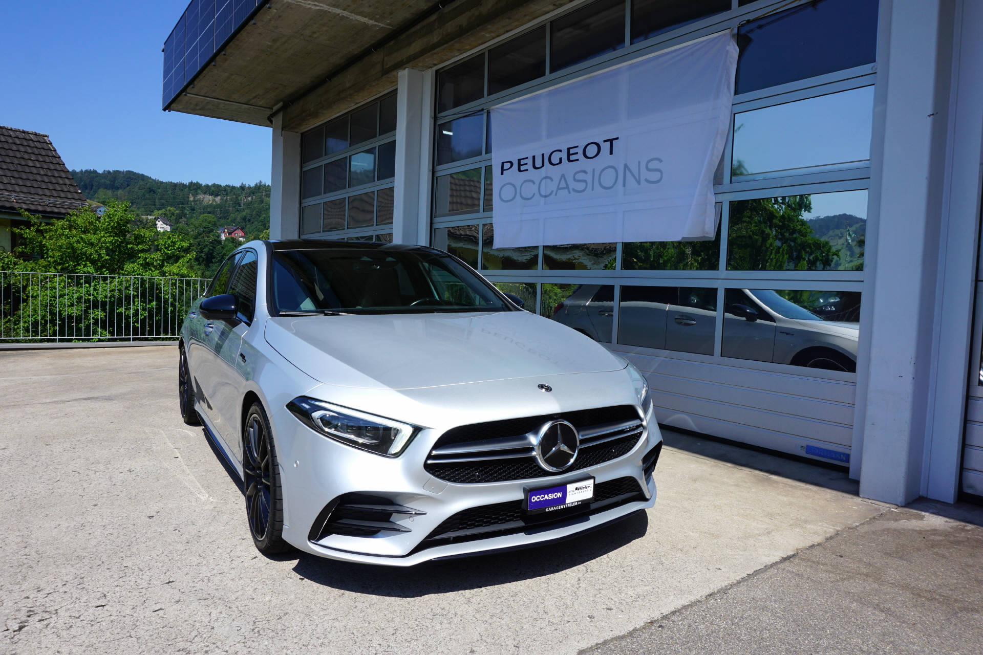 MERCEDES-BENZ A 35 AMG 4matic-image-0
