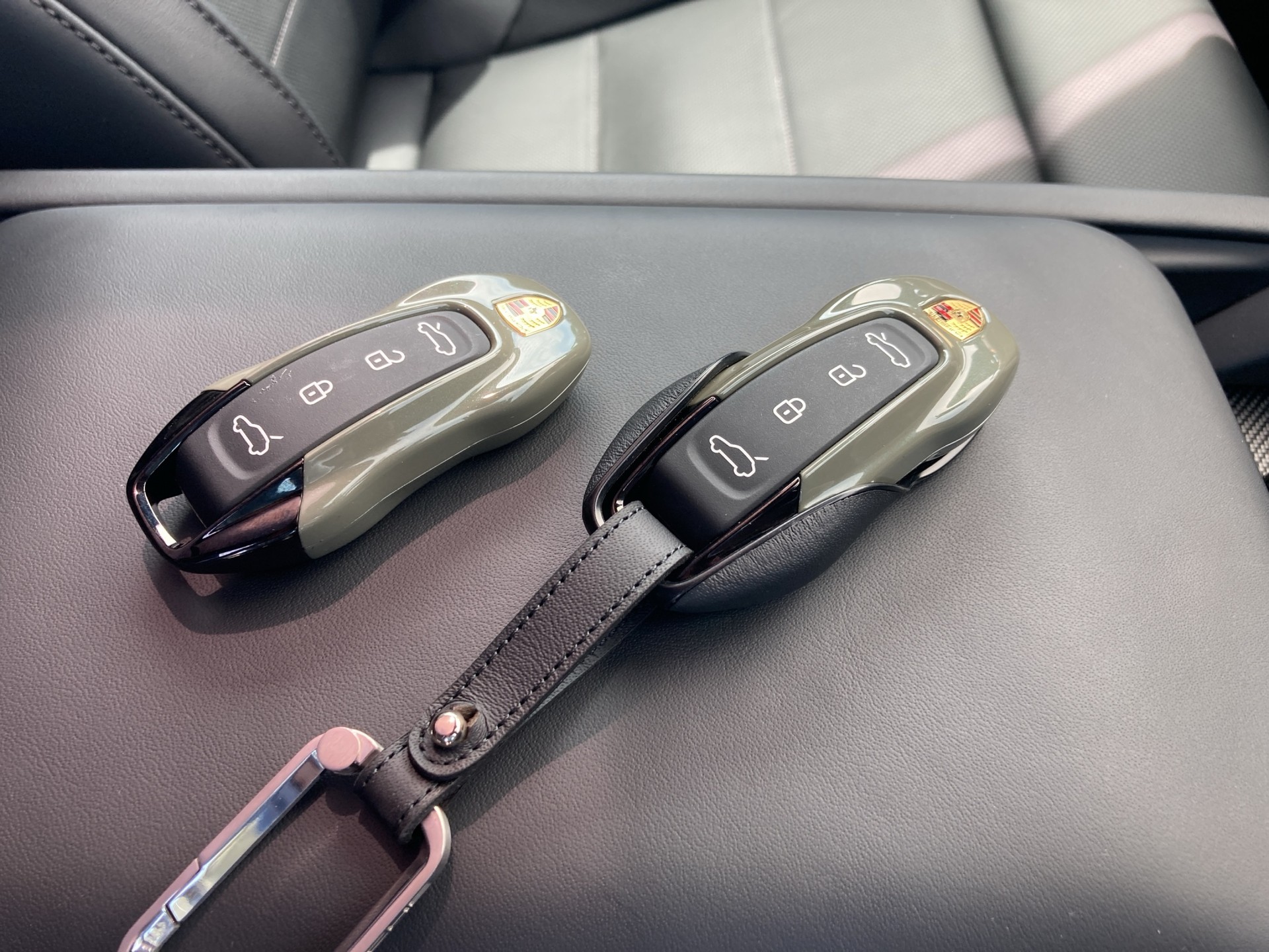 PORSCHE Cayenne Electric 113 kWh-image-19