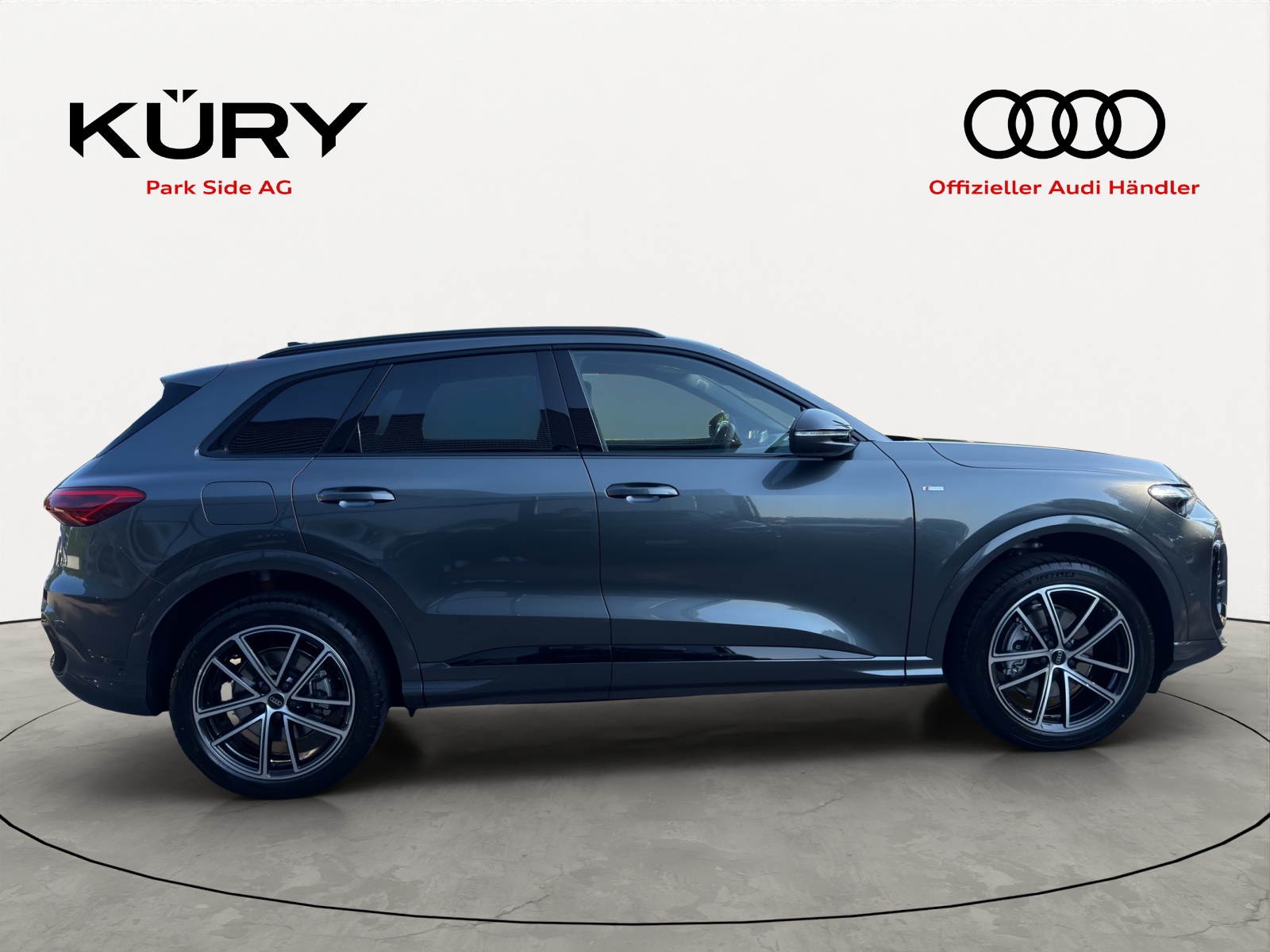 AUDI Q5 SUV TDI quattro 150 kW S t. 204PS-image-2