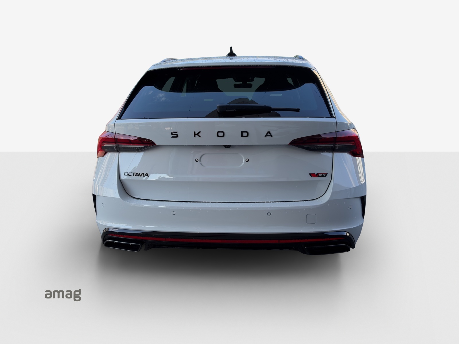SKODA Octavia Combi 2.0 TSI DSG RS 30 Years Edition-showroom-element-3