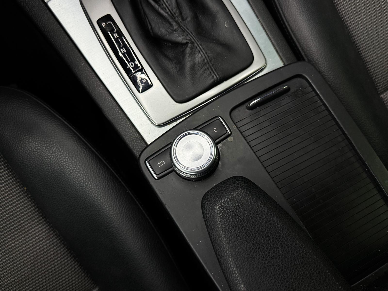 MERCEDES-BENZ C 250 CDI BlueEff. Avantgarde 4Matic 7G-Tronic-image-16