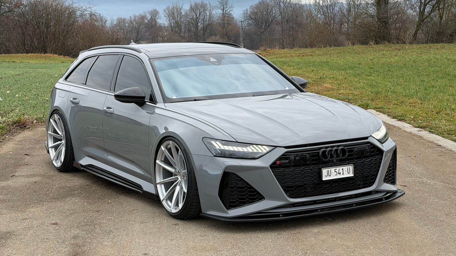 AUDI RS6 Avant 4.0 TFSI V8 quattro-image-6