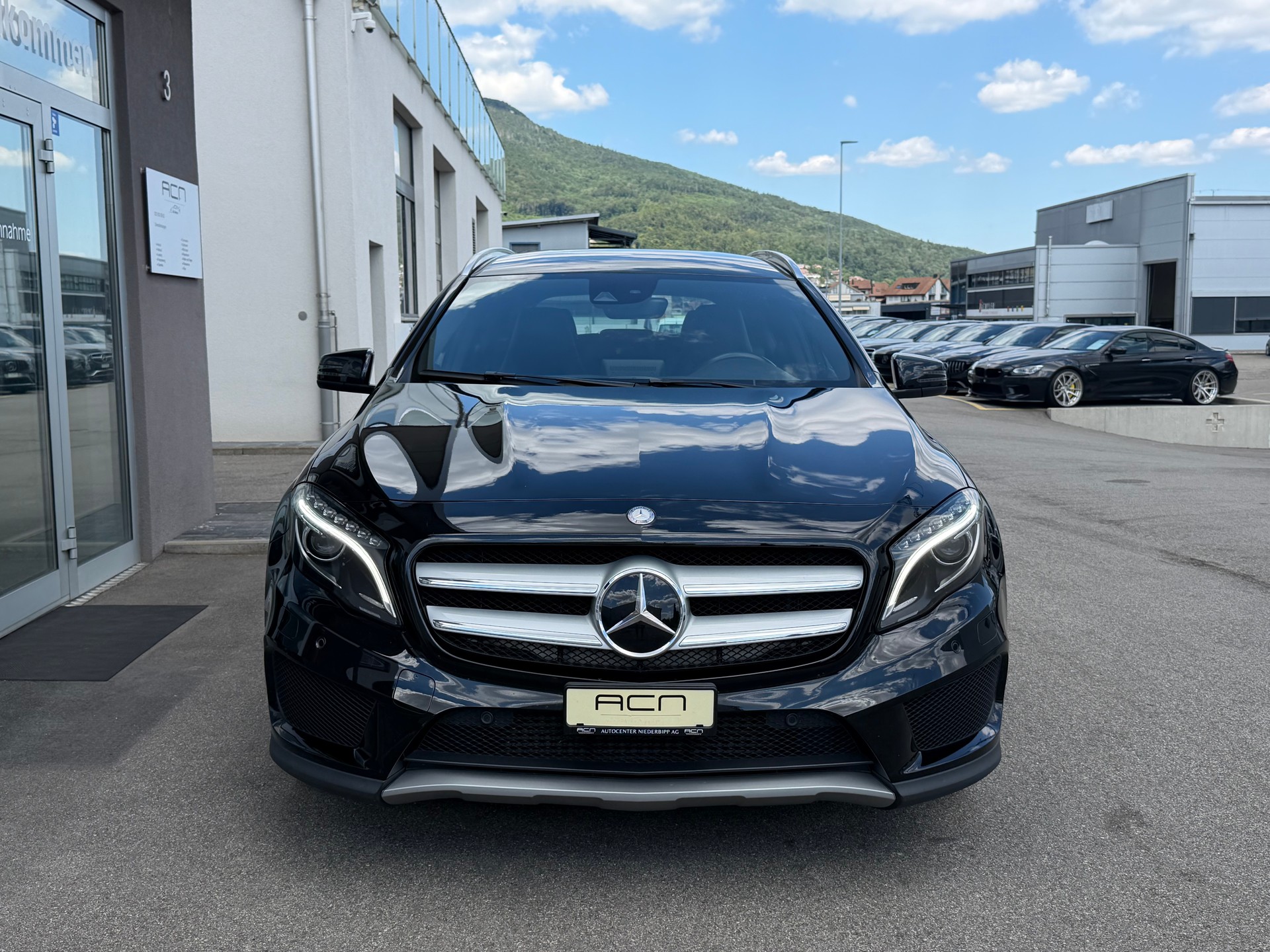 MERCEDES-BENZ GLA 250 AMG Line 4Matic 7G-DCT-image-1