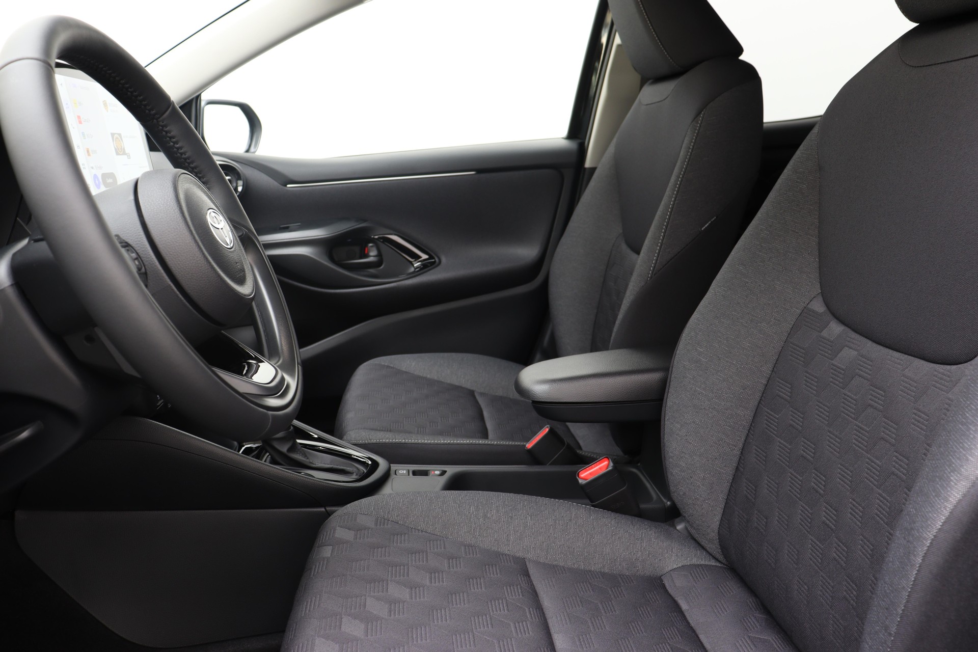 TOYOTA Yaris 1.5 VVT-i HSD Trend-image-8