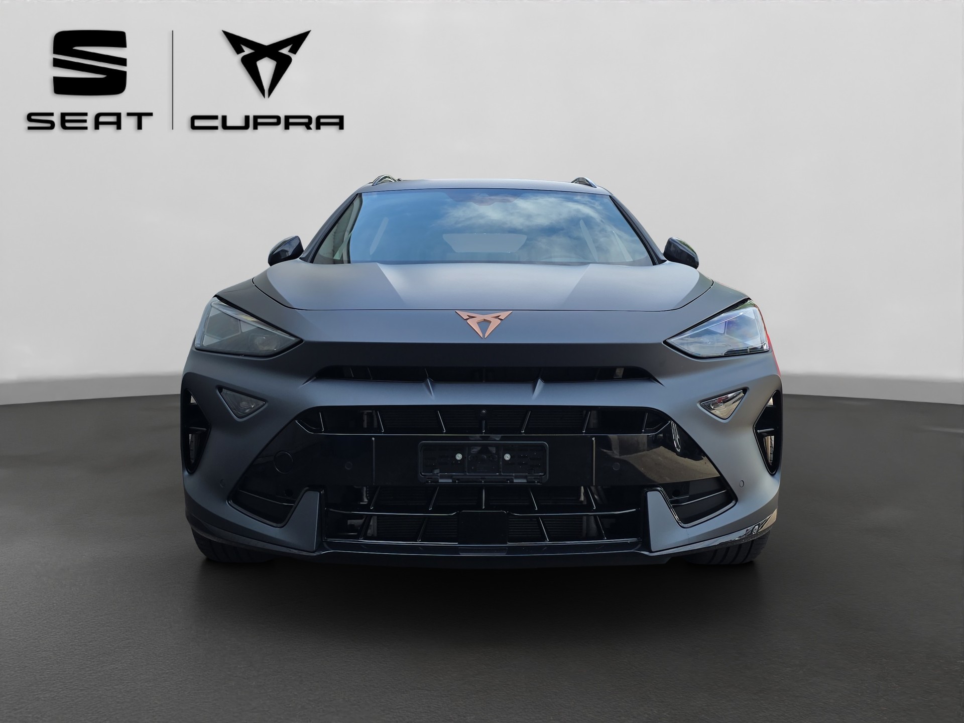 CUPRA Formentor 1.5 e-HYBRID pHEV Extreme DSG-showroom-element-1
