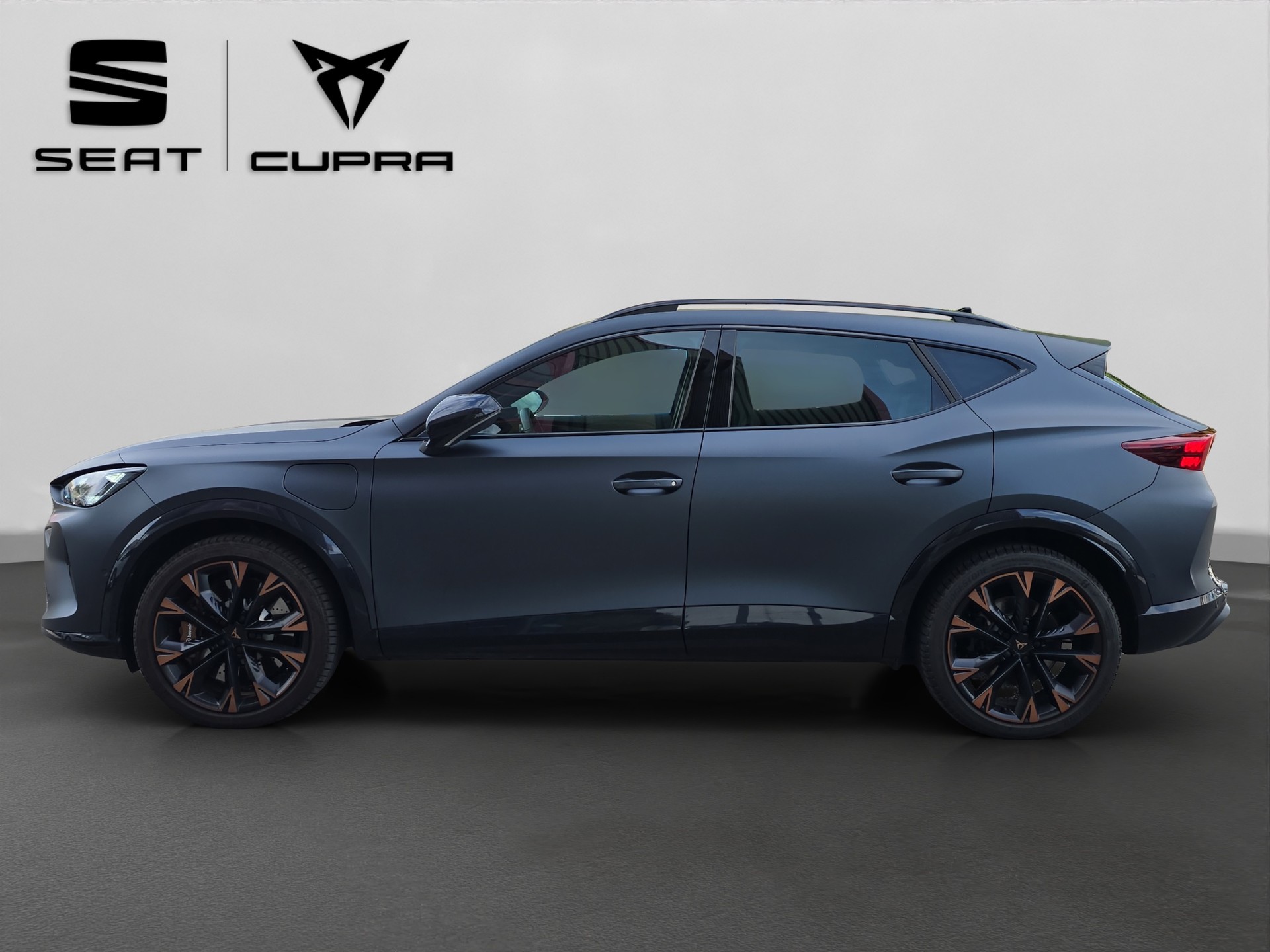CUPRA Formentor 1.5 e-HYBRID pHEV Extreme DSG-showroom-element-2