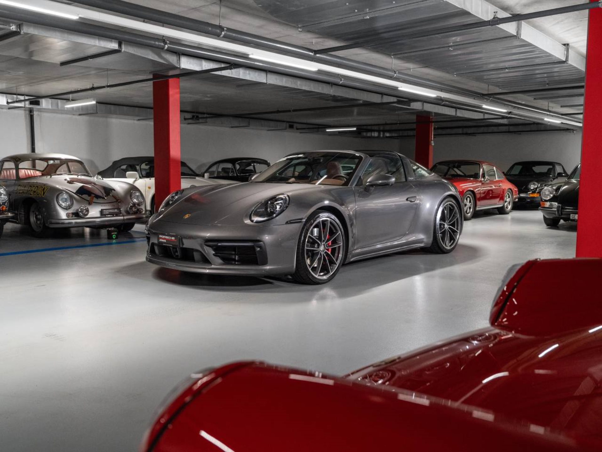 PORSCHE 911 Targa 4S (MY21)-image-0