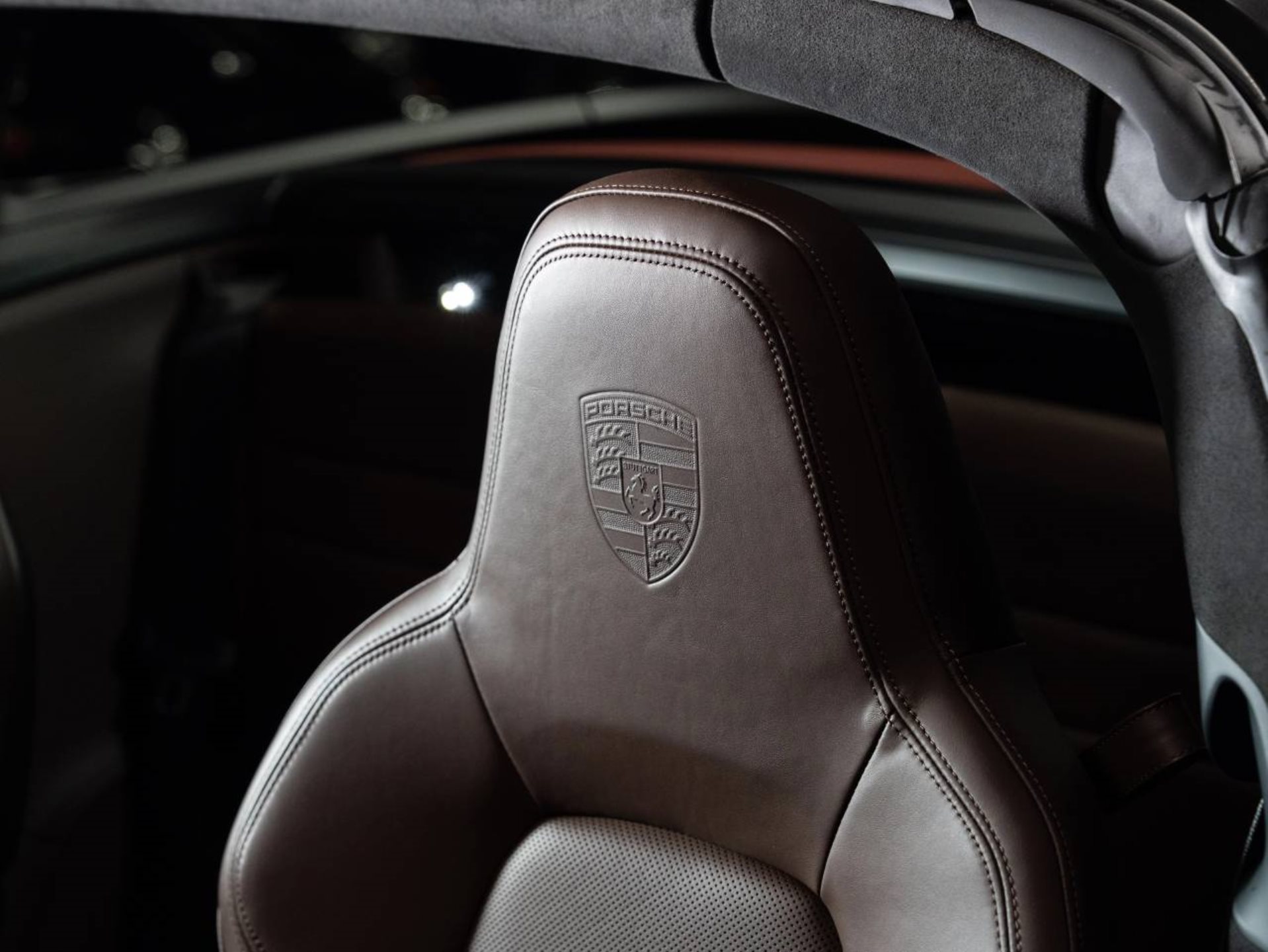 PORSCHE 911 Targa 4S (MY21)-image-18