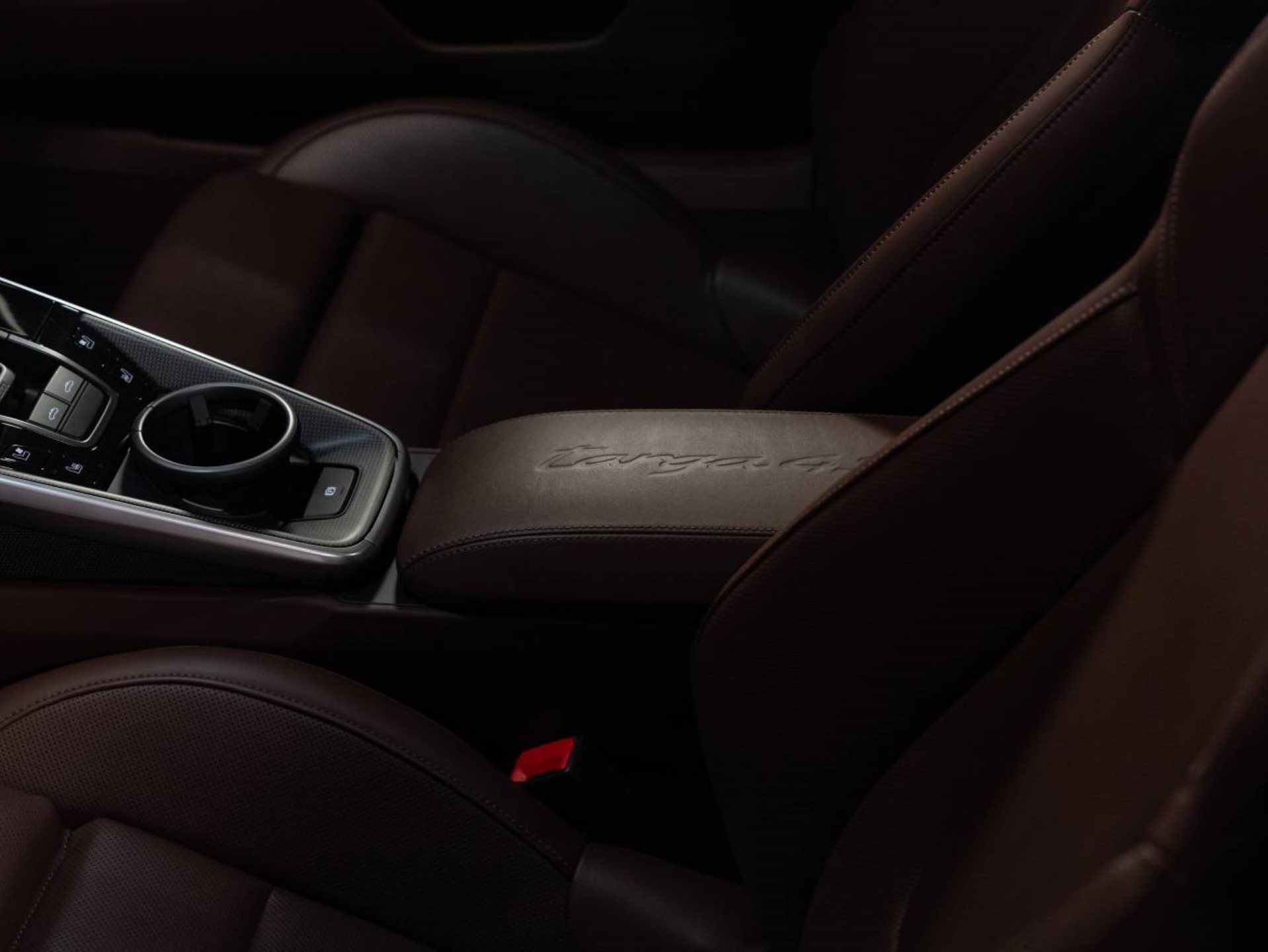 PORSCHE 911 Targa 4S (MY21)-image-17