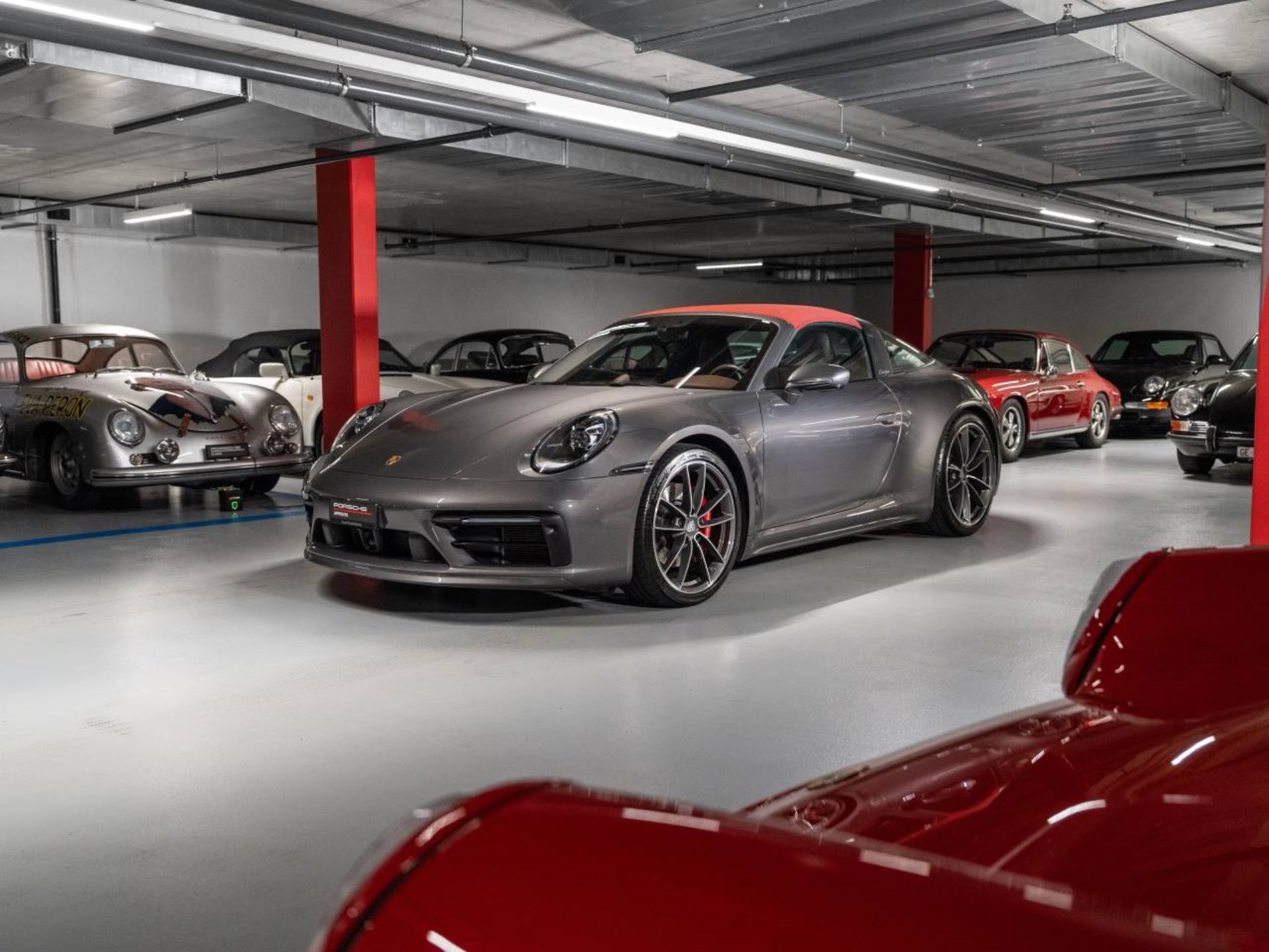 PORSCHE 911 Targa 4S (MY21)-image-9