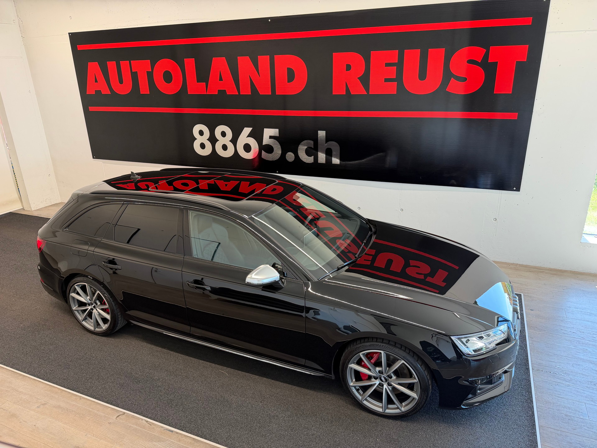 AUDI S4 Avant 3.0 TFSI quattro tiptronic-image-4