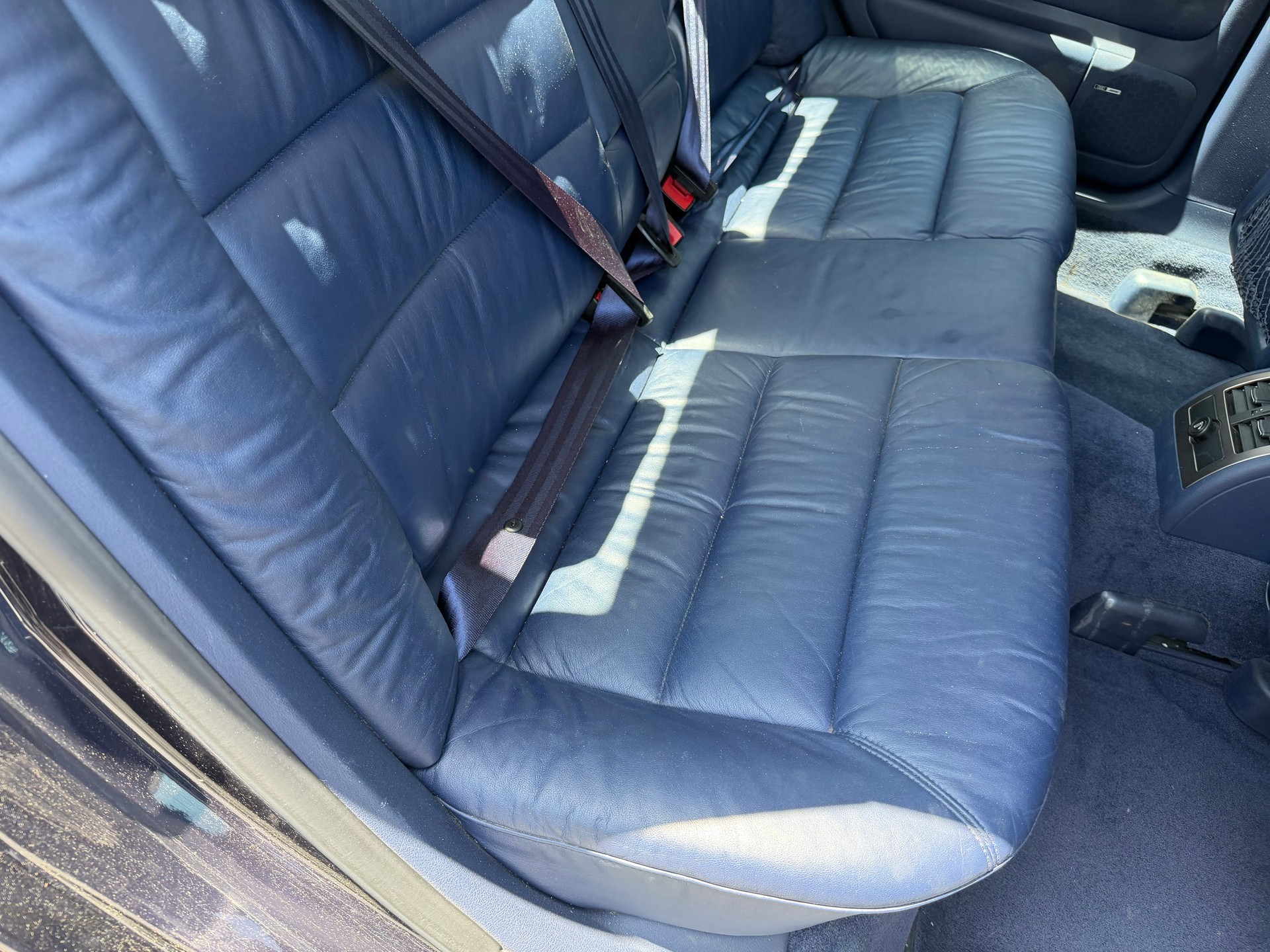 AUDI A6 2.4 quattro Advance-image-43