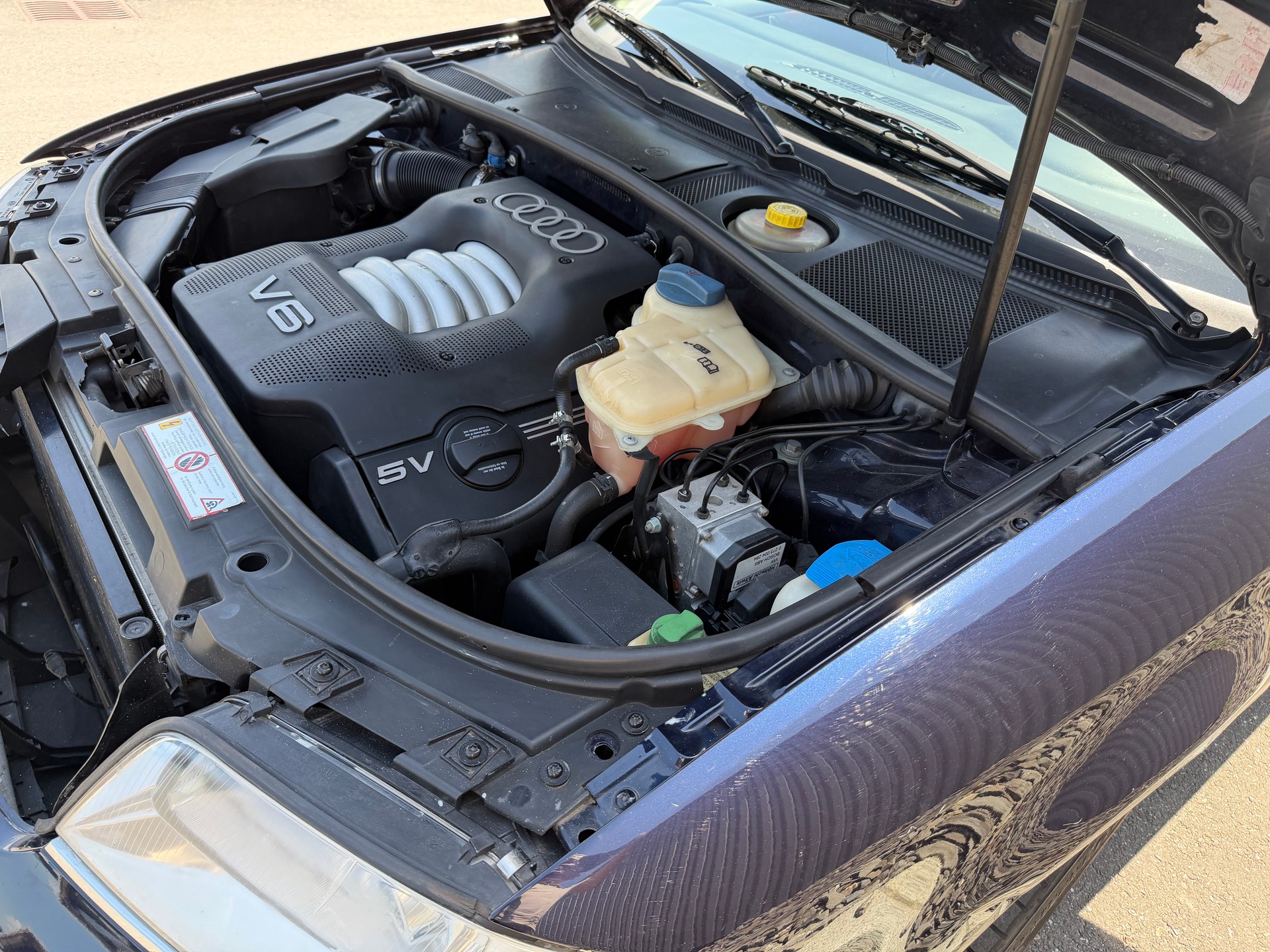 AUDI A6 2.4 quattro Advance-image-53