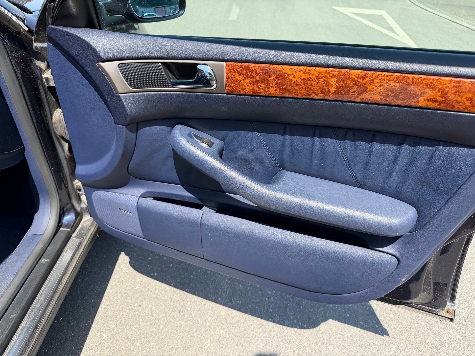 AUDI A6 2.4 quattro Advance-image-39